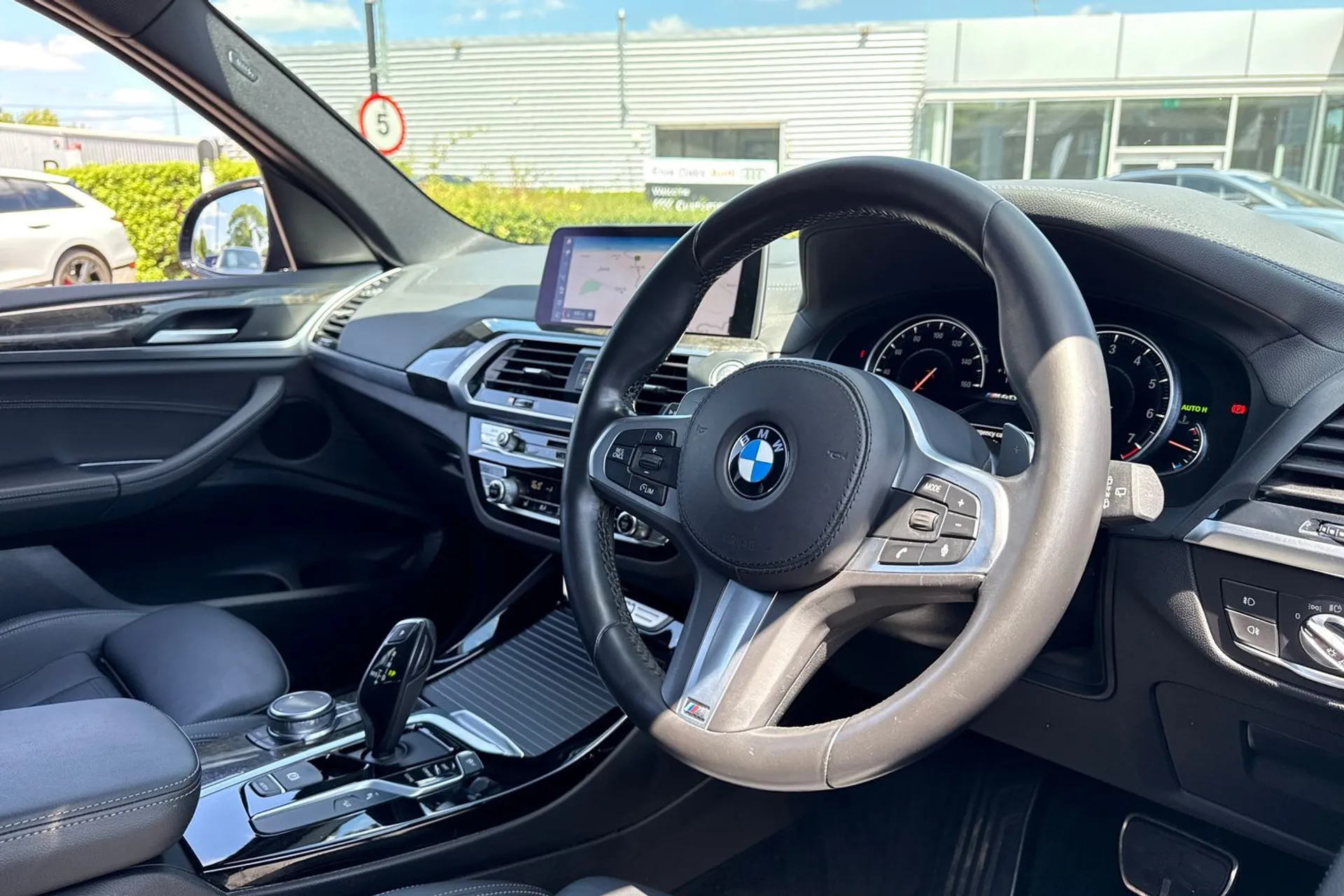 BMW X3 thumbnail image number 27