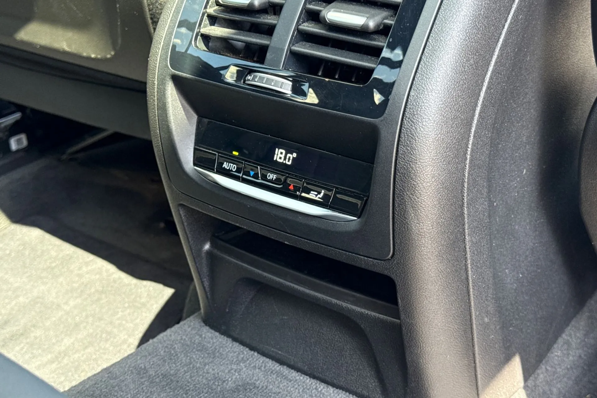 BMW X3 thumbnail image number 46