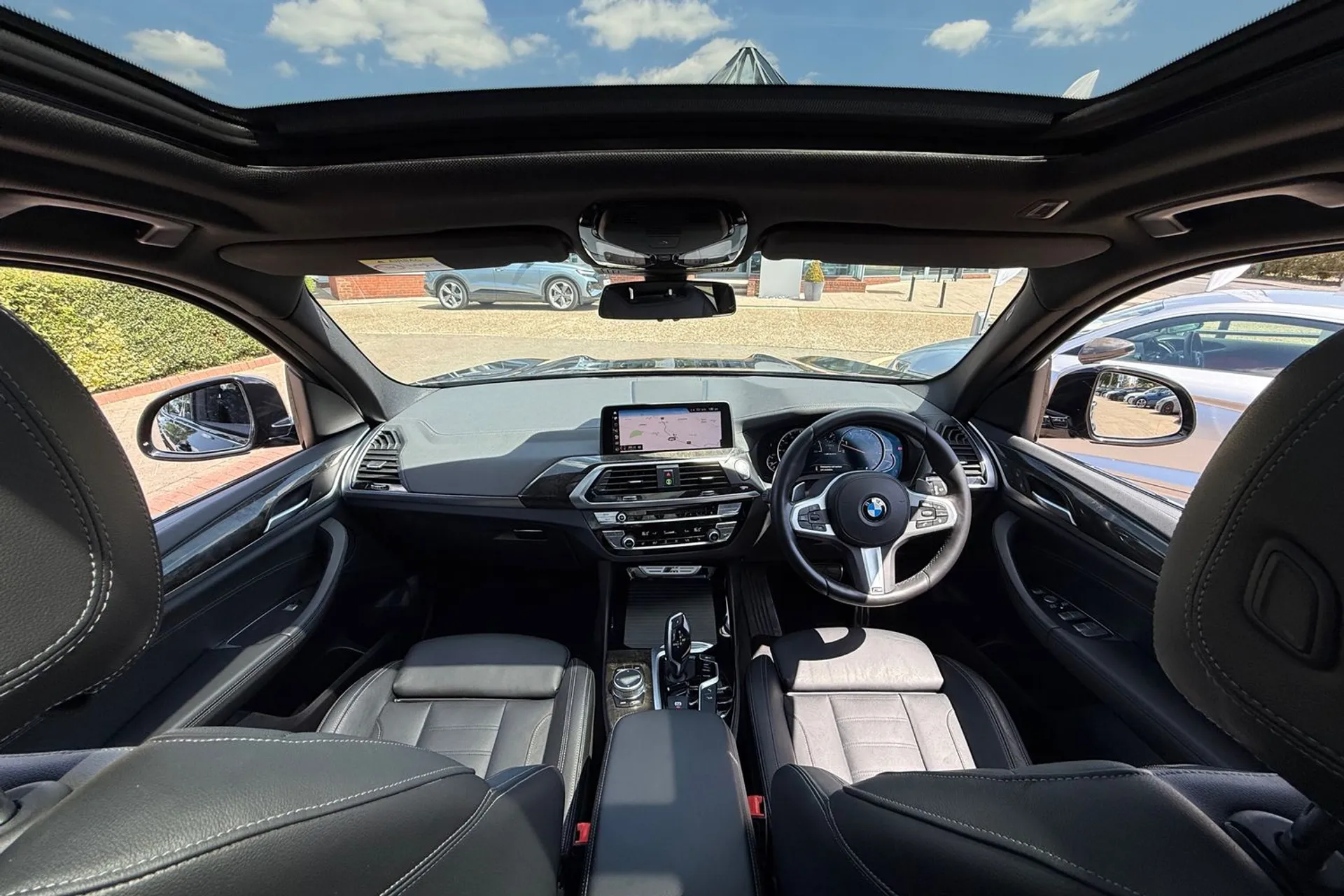 BMW X3 thumbnail image number 3