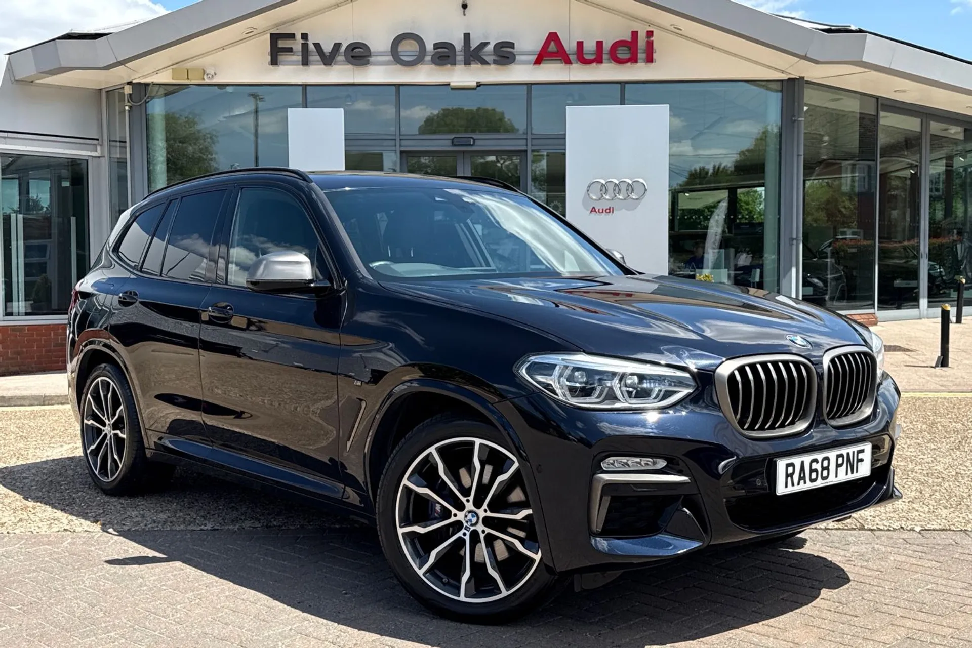 BMW X3 focused image