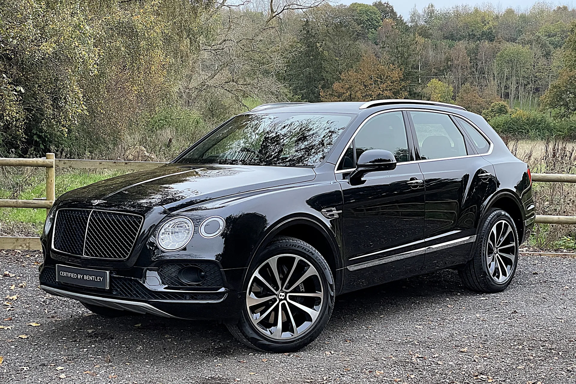 Bentley BENTAYGA thumbnail image number 5