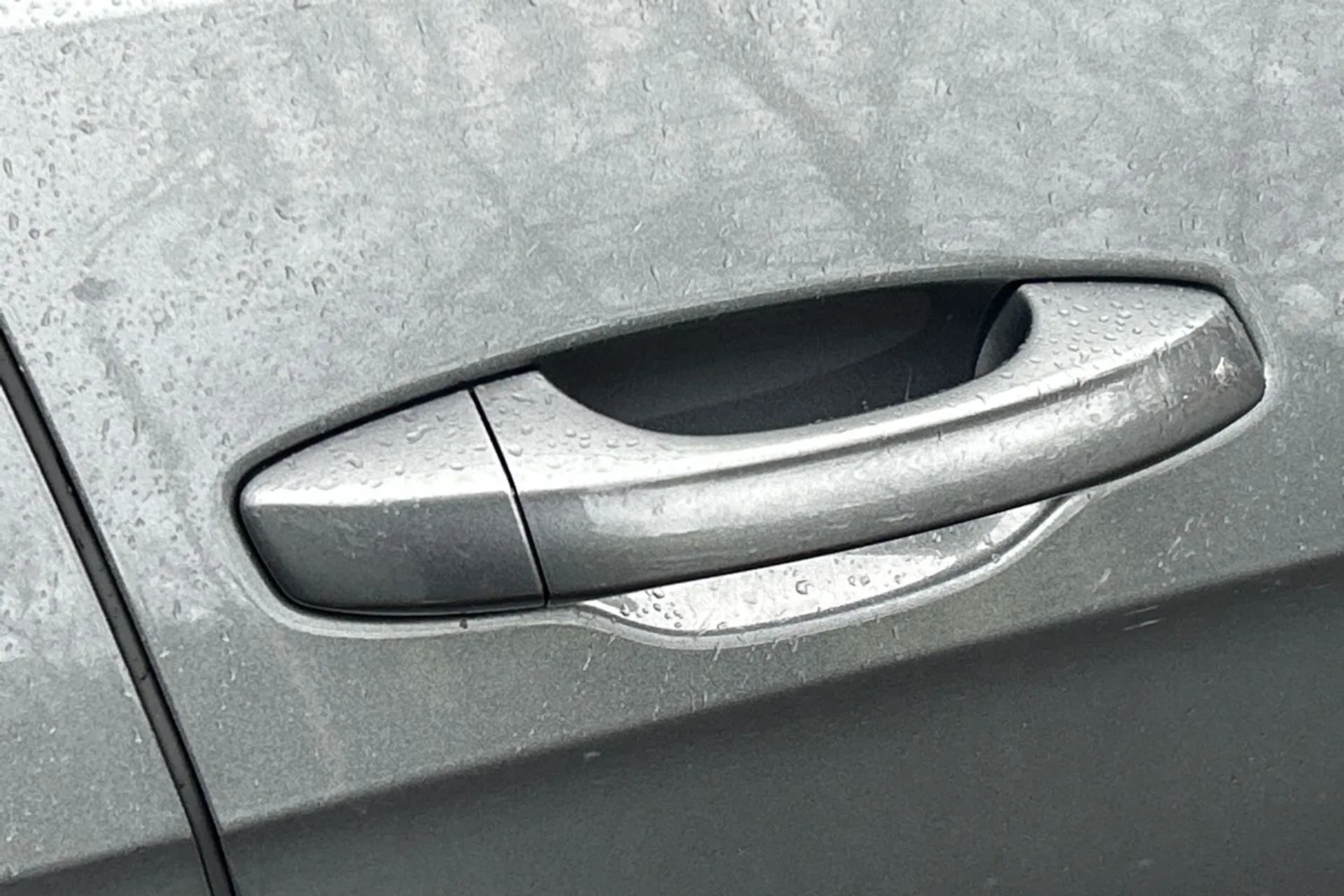 VOLKSWAGEN GOLF thumbnail image number 40