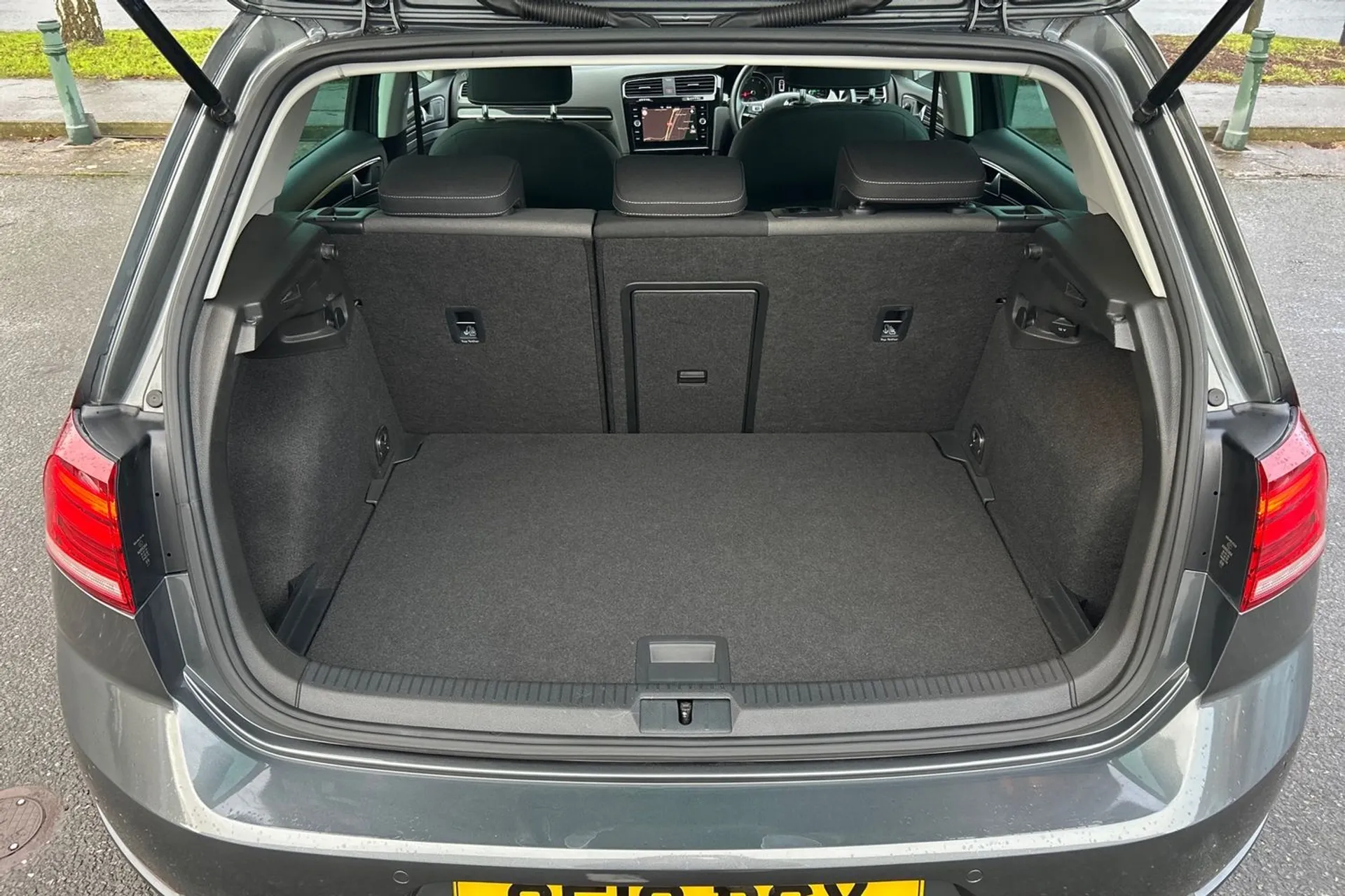 VOLKSWAGEN GOLF thumbnail image number 32