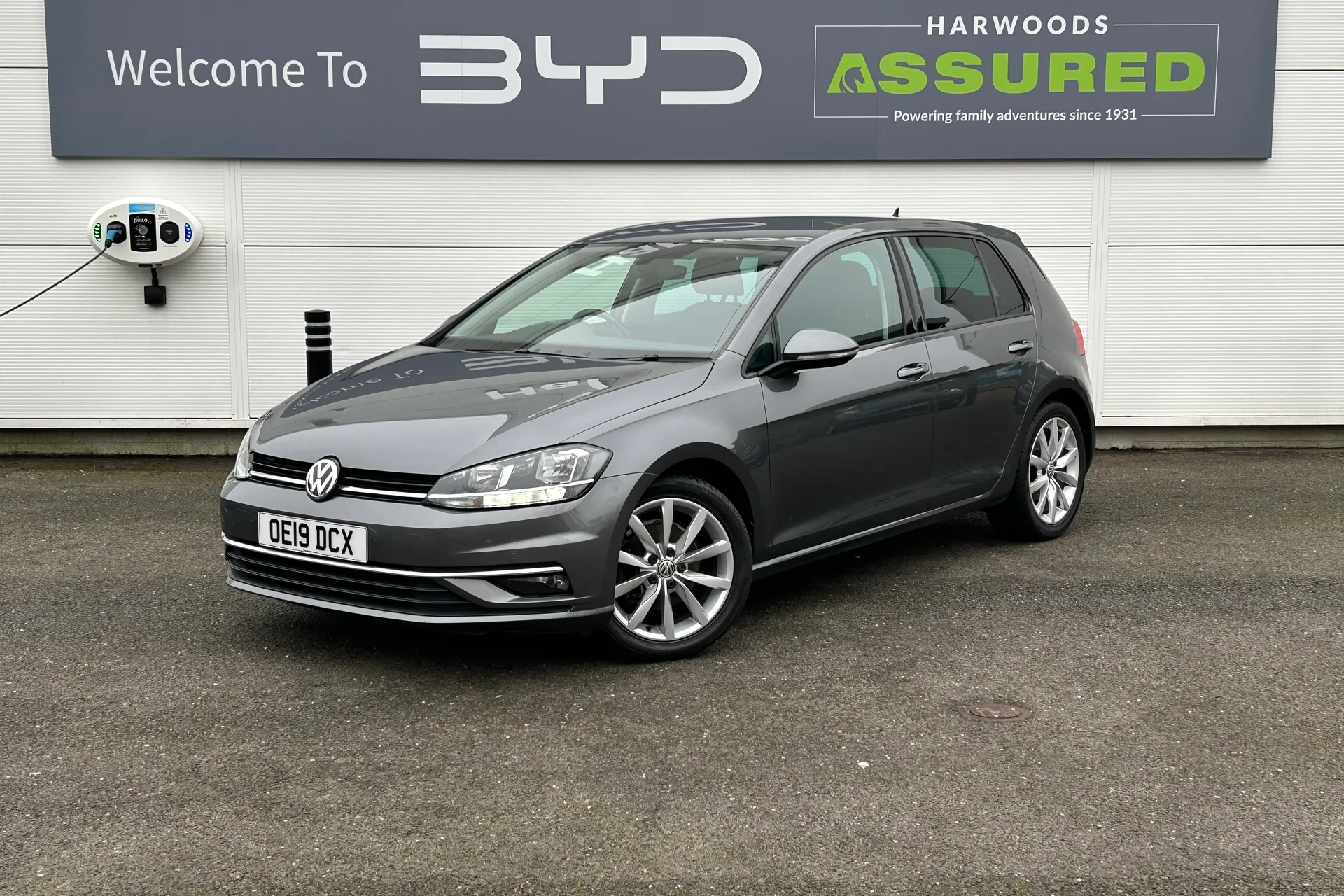 VOLKSWAGEN GOLF thumbnail image number 17