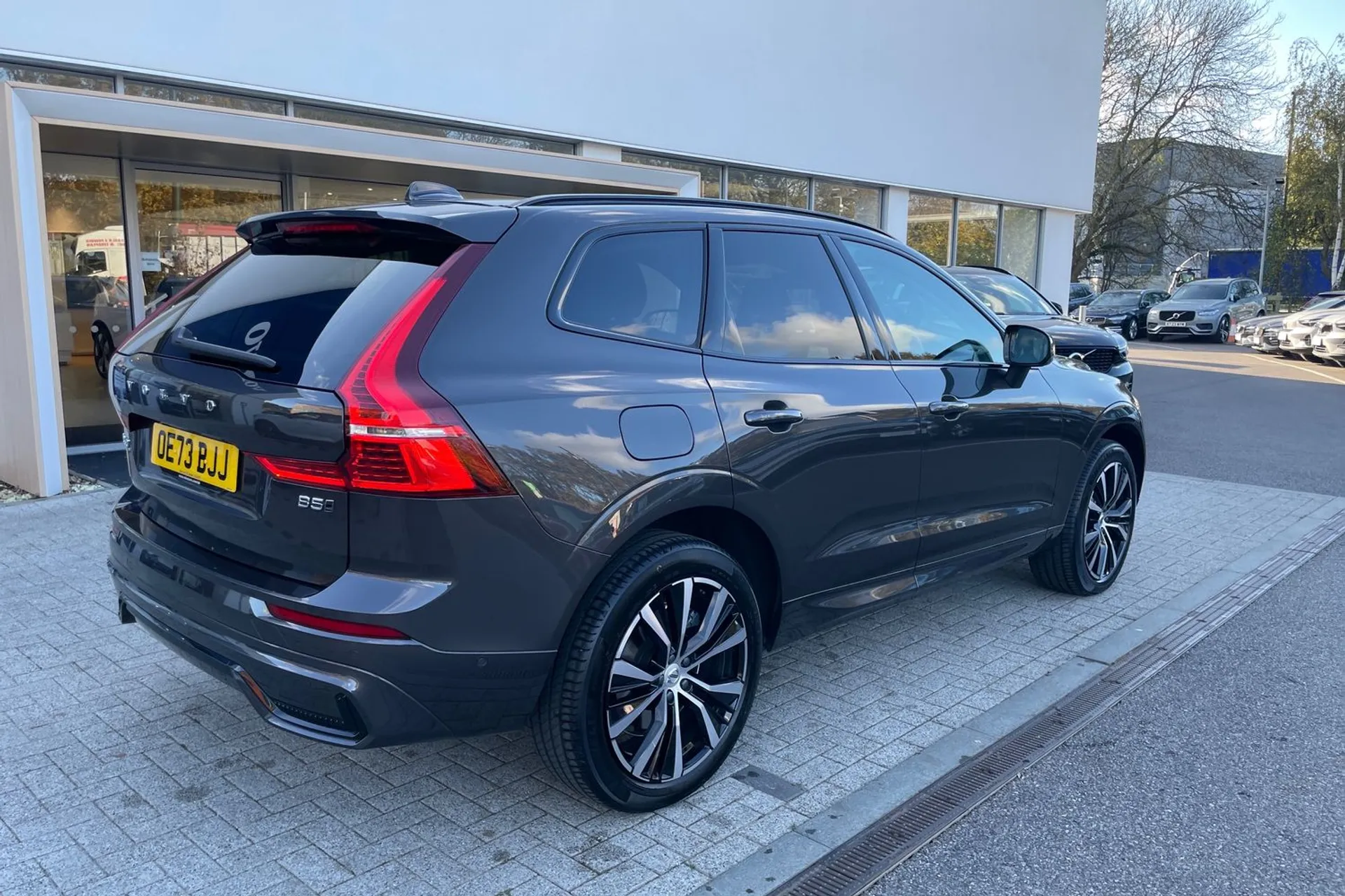 Volvo XC60 thumbnail image number 7