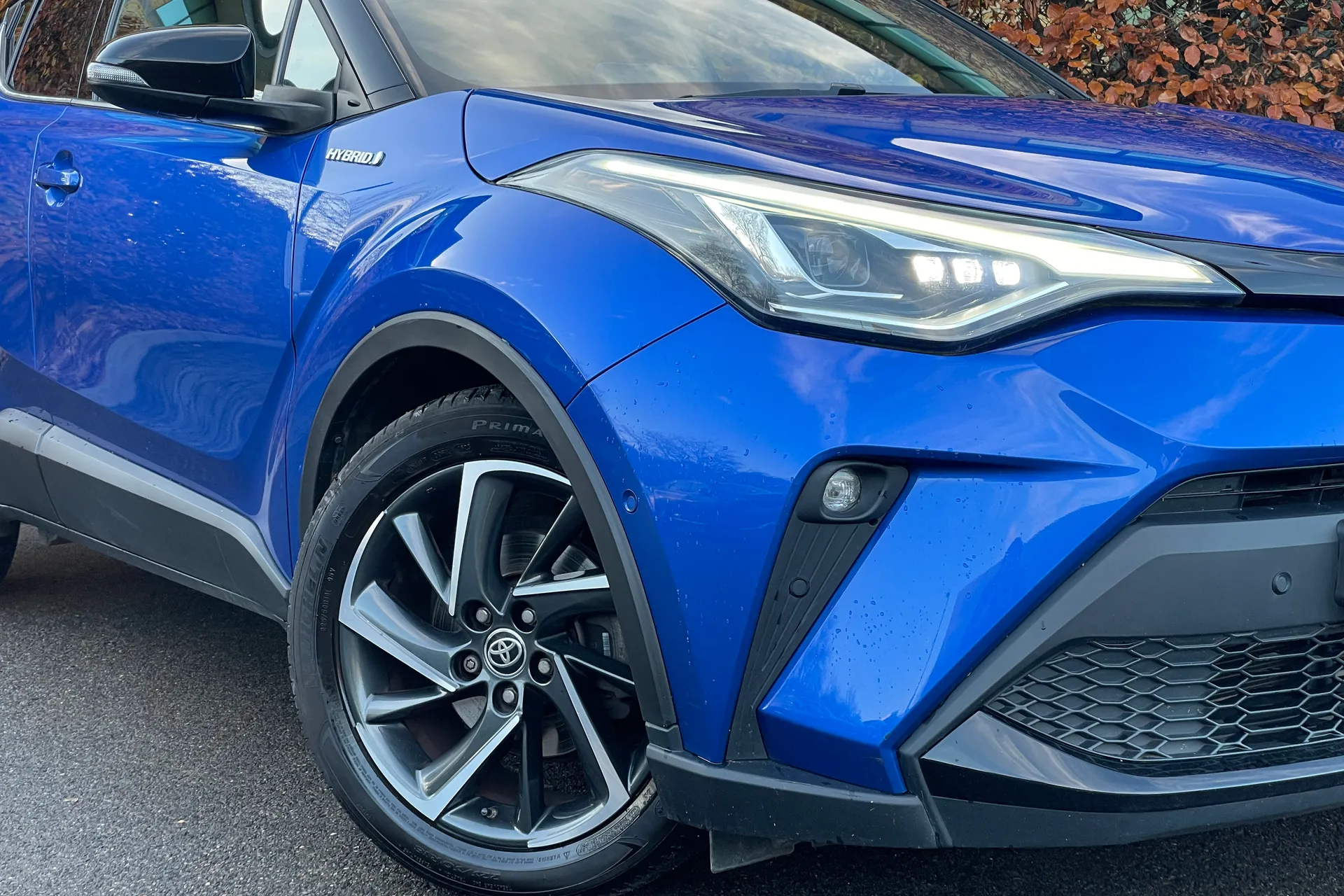 TOYOTA C-HR thumbnail image number 14