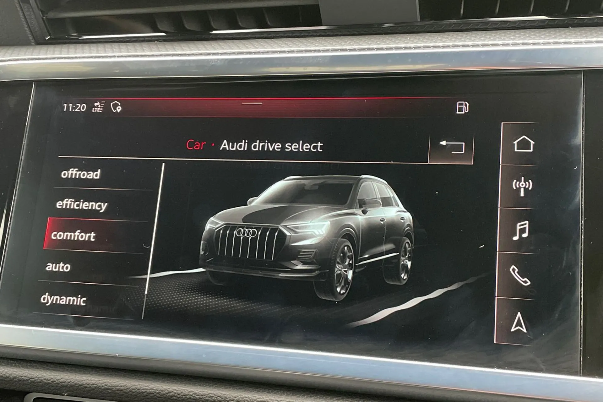 Audi Q3 thumbnail image number 4