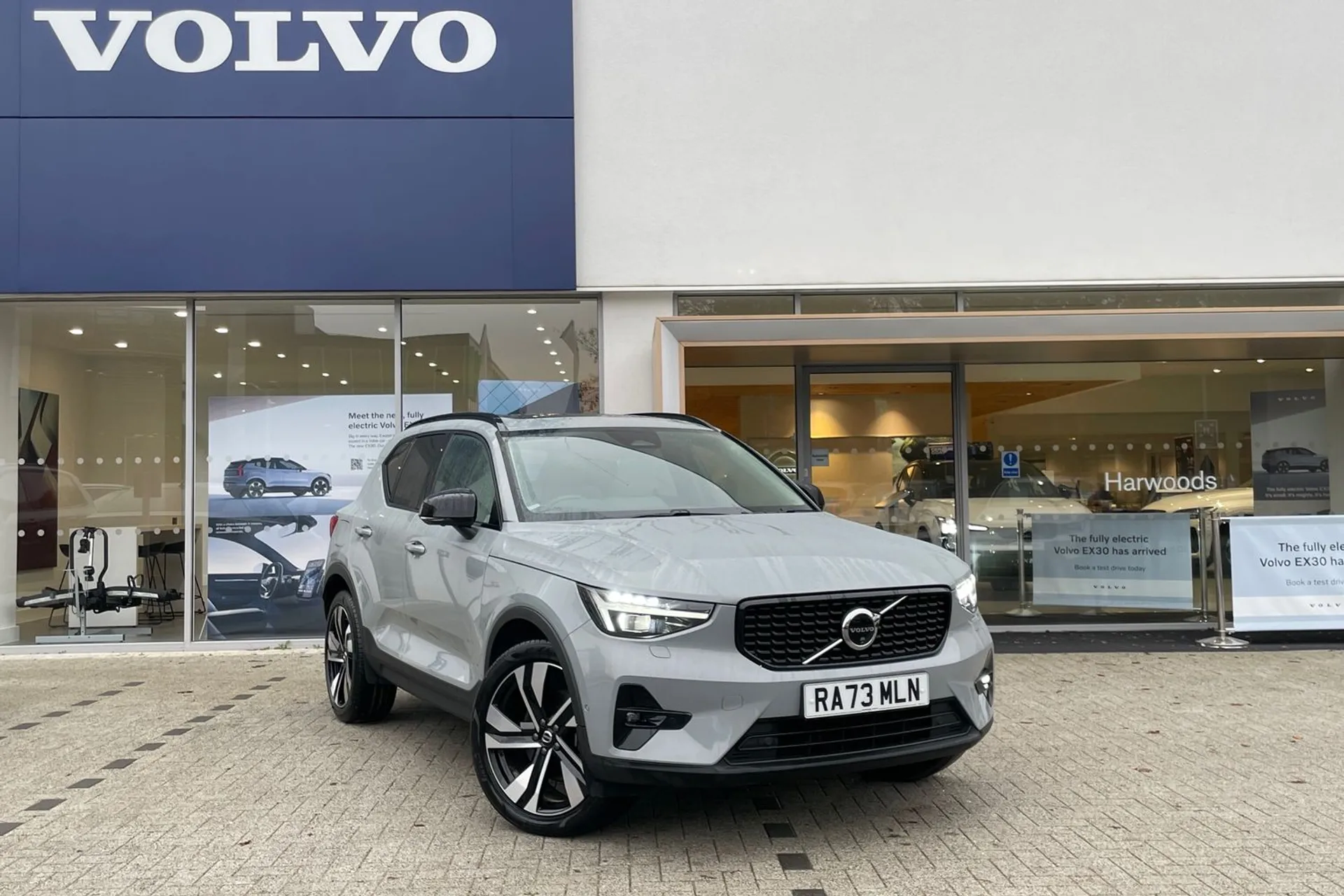 Volvo XC40 focused image