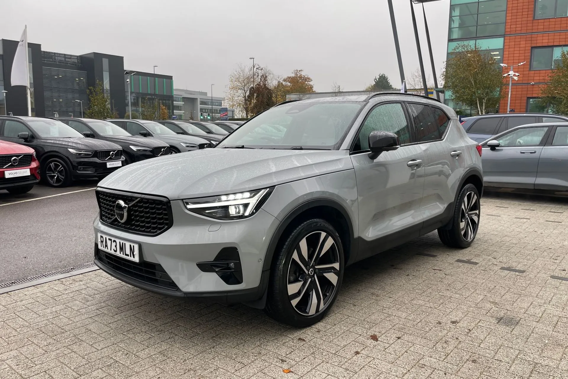 Volvo XC40 thumbnail image number 11