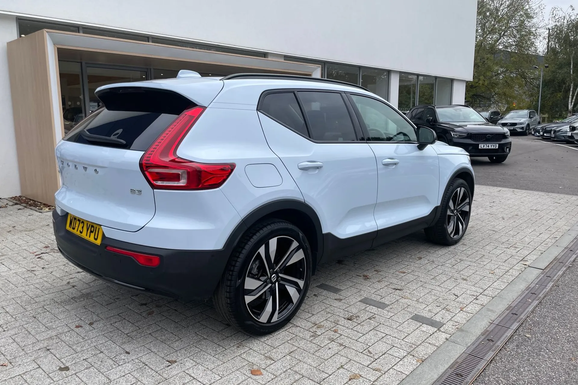 Volvo XC40 thumbnail image number 6