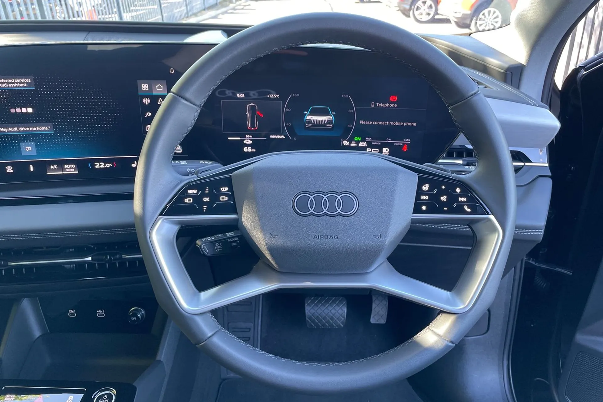 Audi Q6 thumbnail image number 35