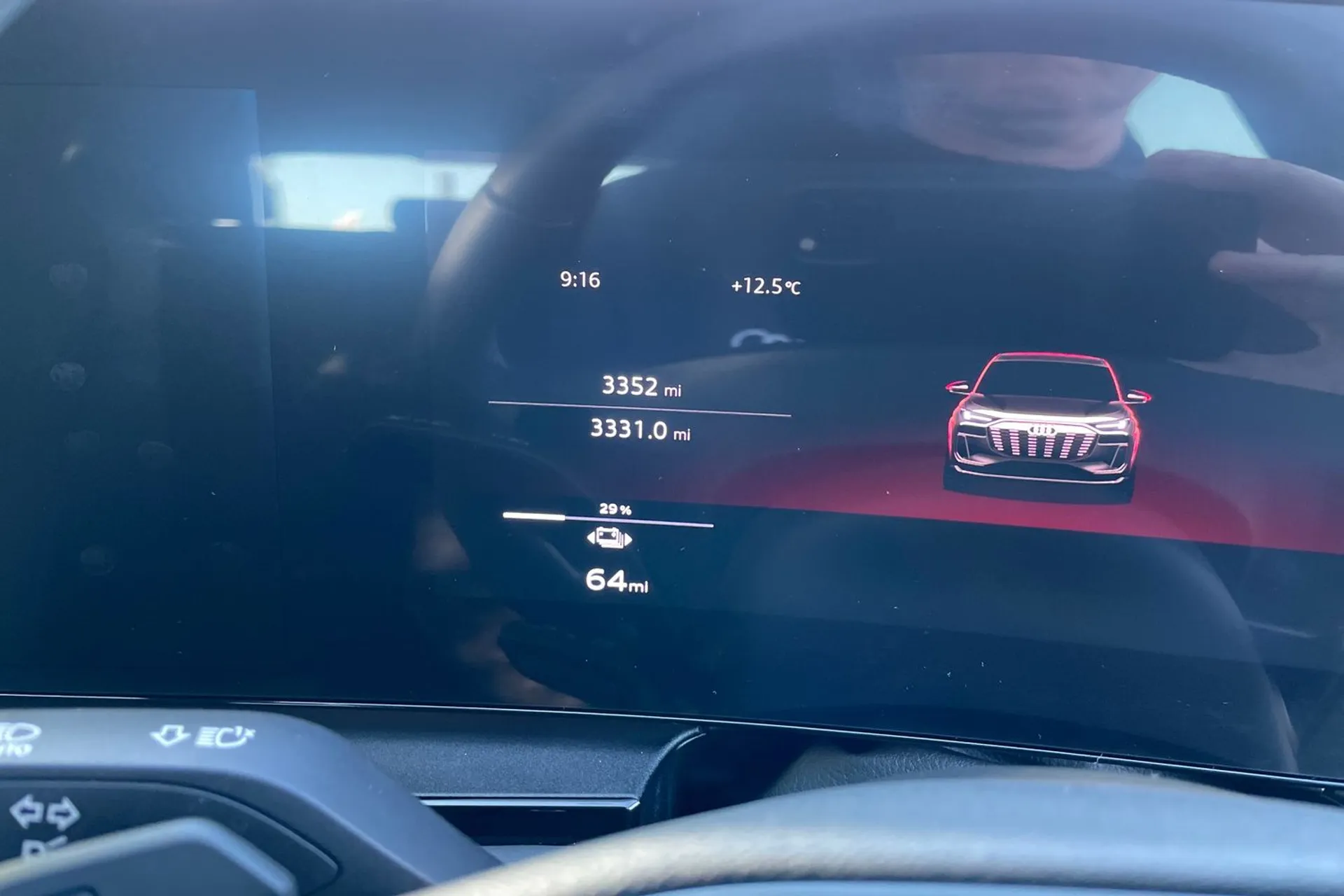 Audi Q6 thumbnail image number 46
