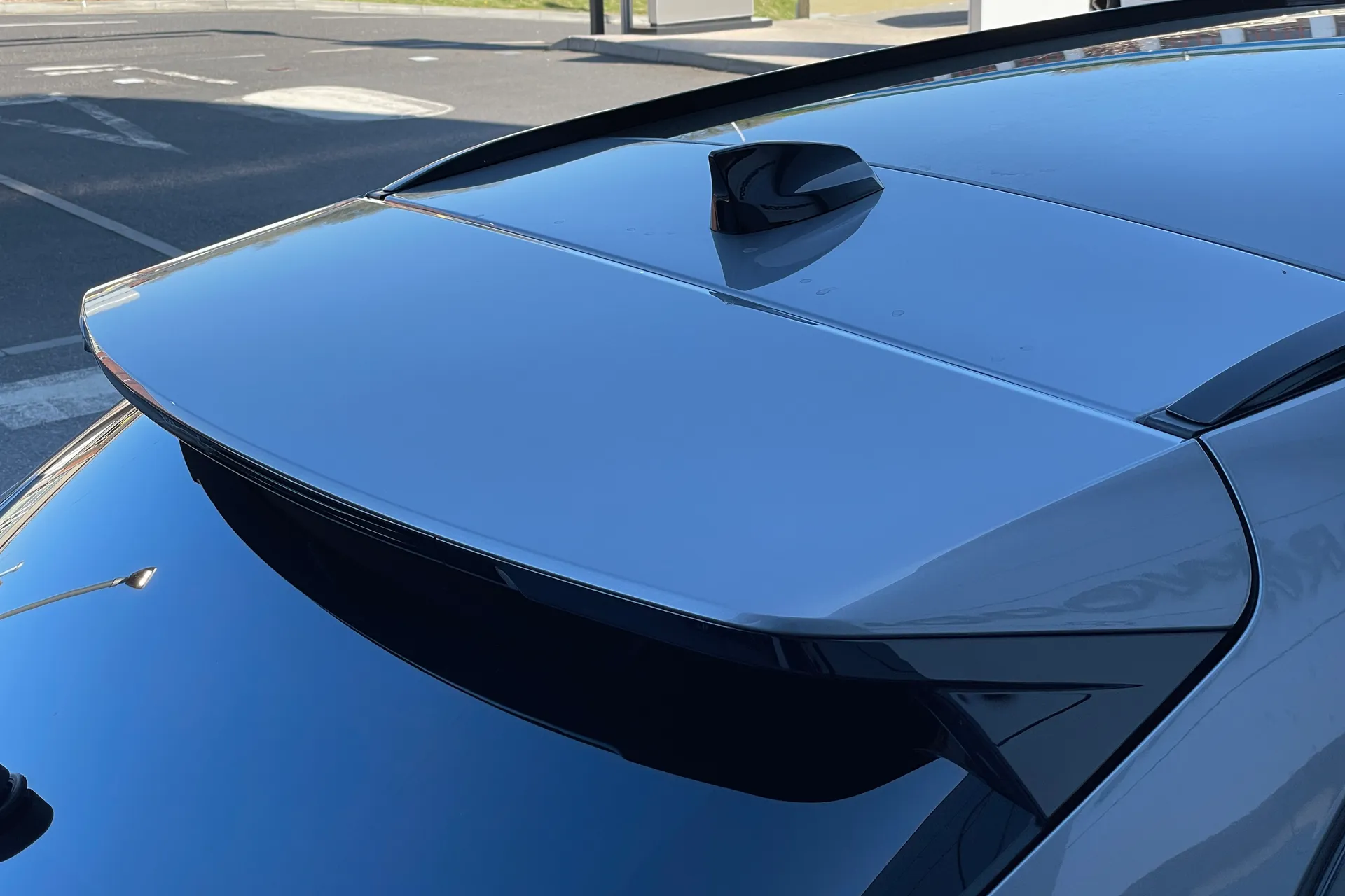 Jaguar F-PACE thumbnail image number 13