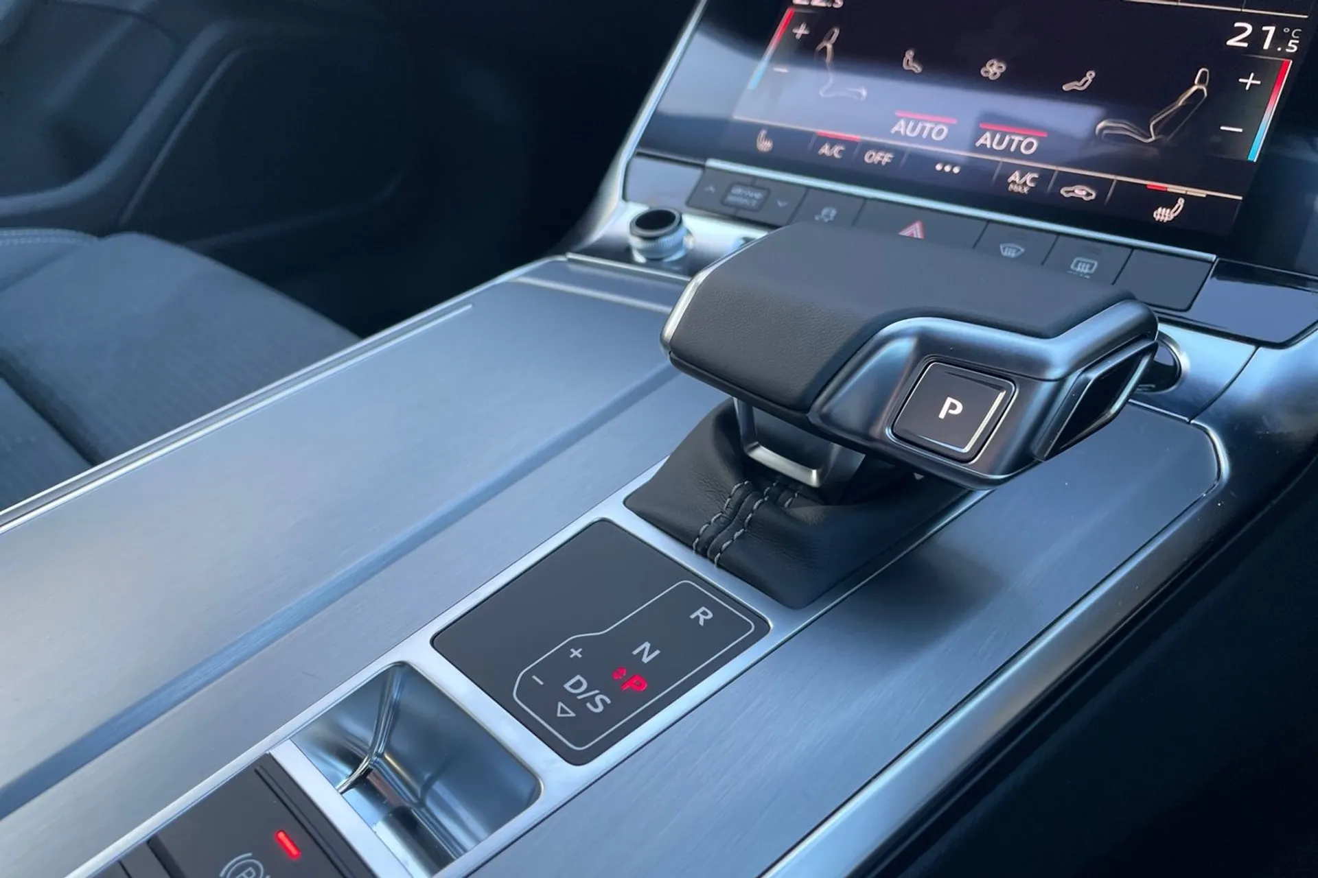 Audi A6 thumbnail image number 61