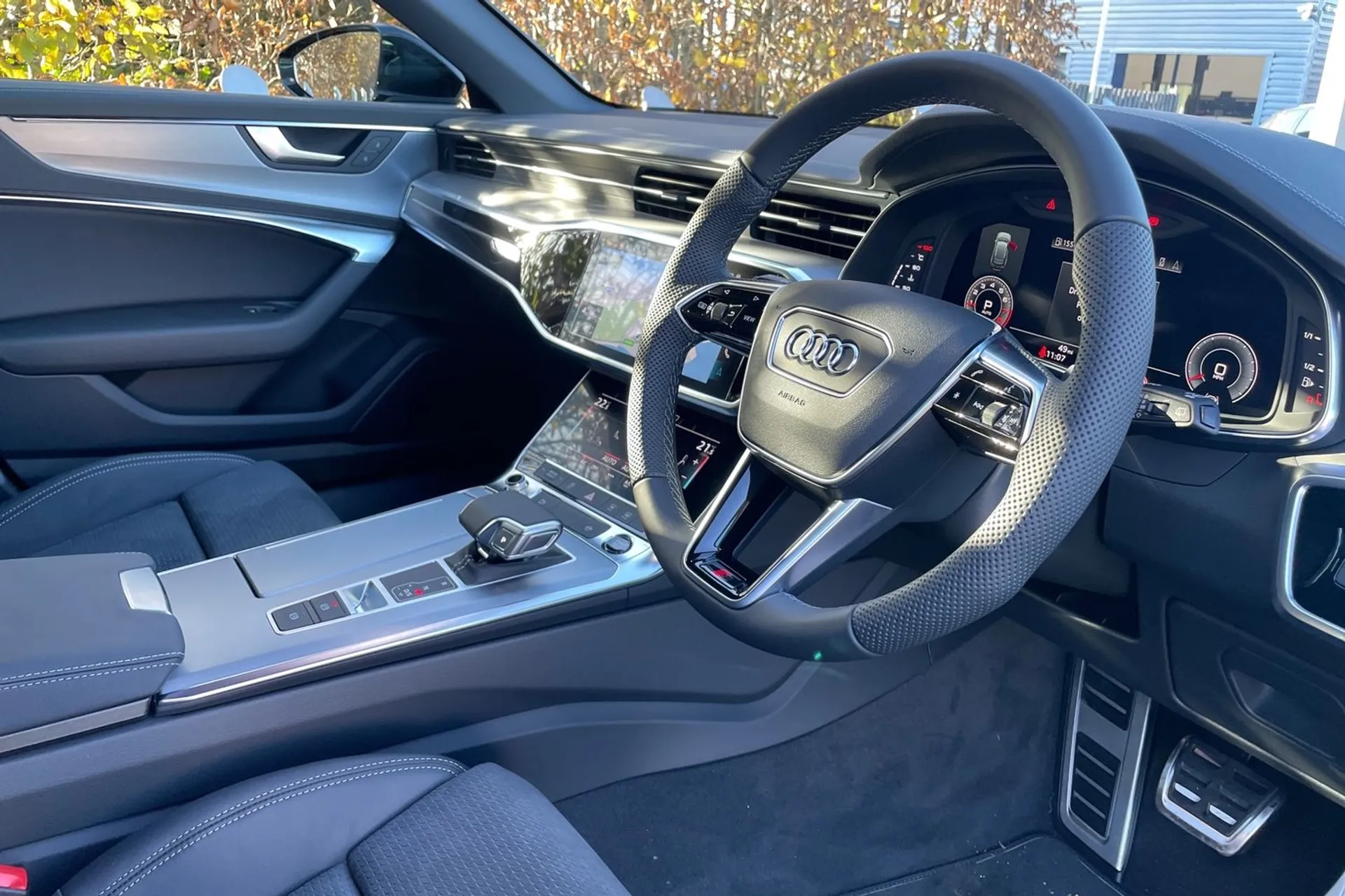 Audi A6 thumbnail image number 28