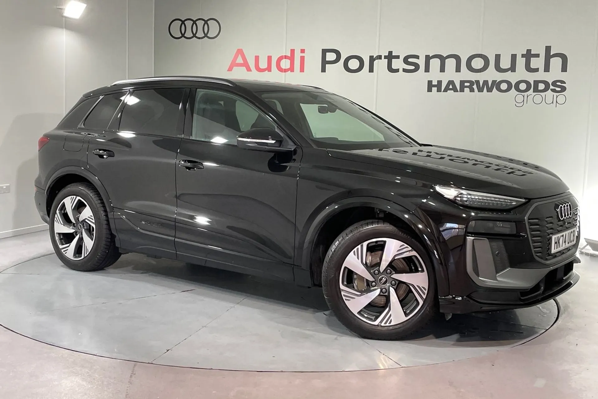 Audi Q6 focused image