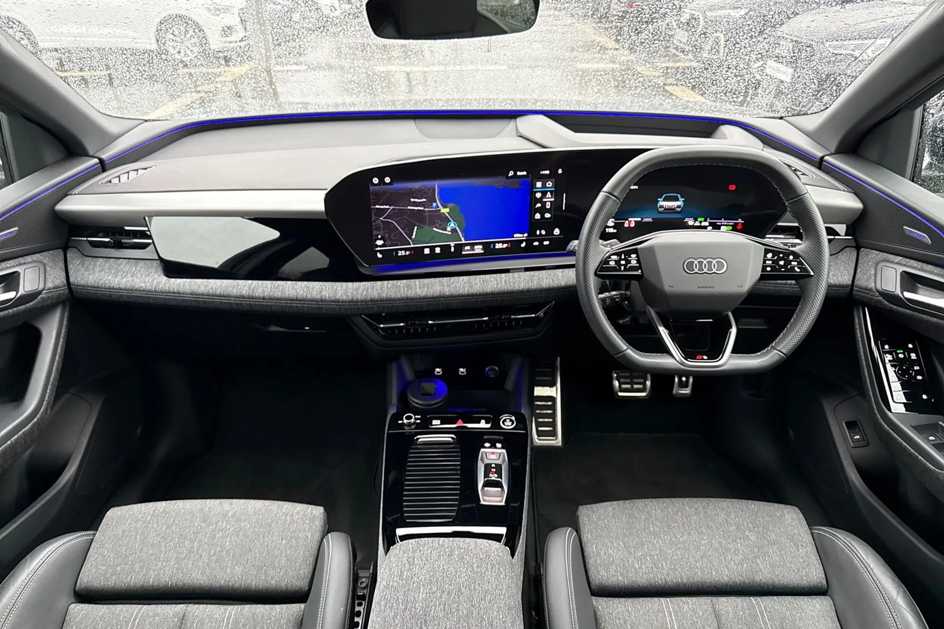 Audi Q6 thumbnail image number 3