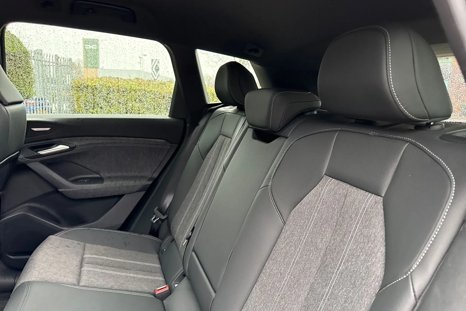 Audi Q6 thumbnail image number 47