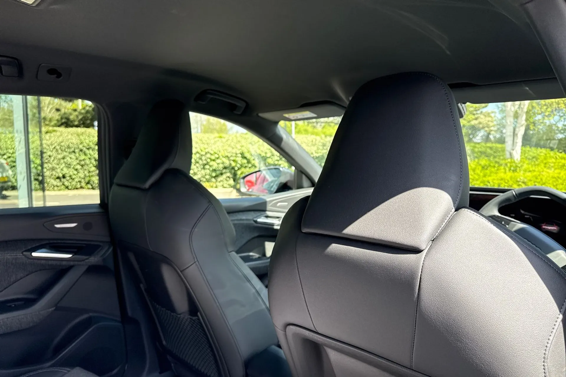 Audi Q6 thumbnail image number 40