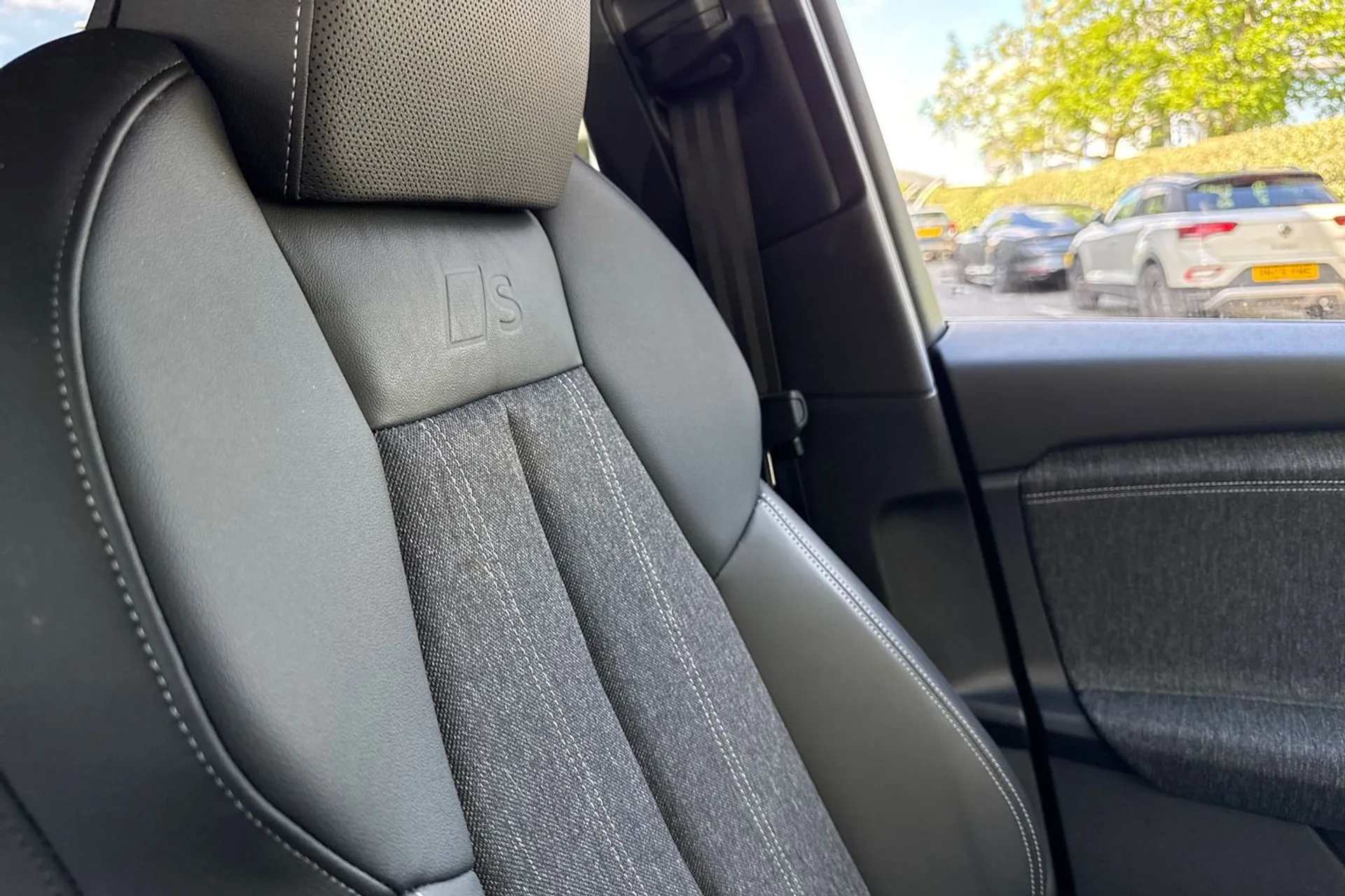 Audi Q6 thumbnail image number 49