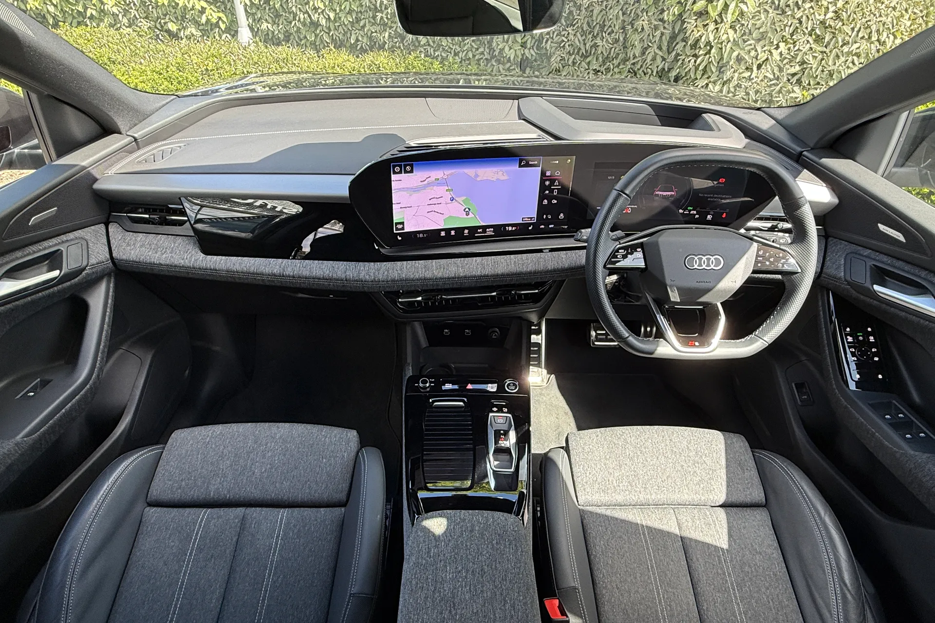 Audi Q6 thumbnail image number 5