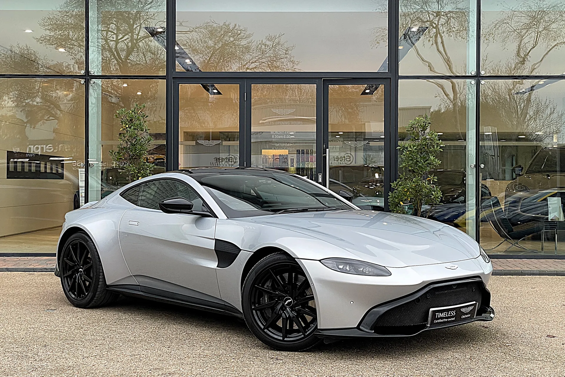 Aston Martin Vantage focused image