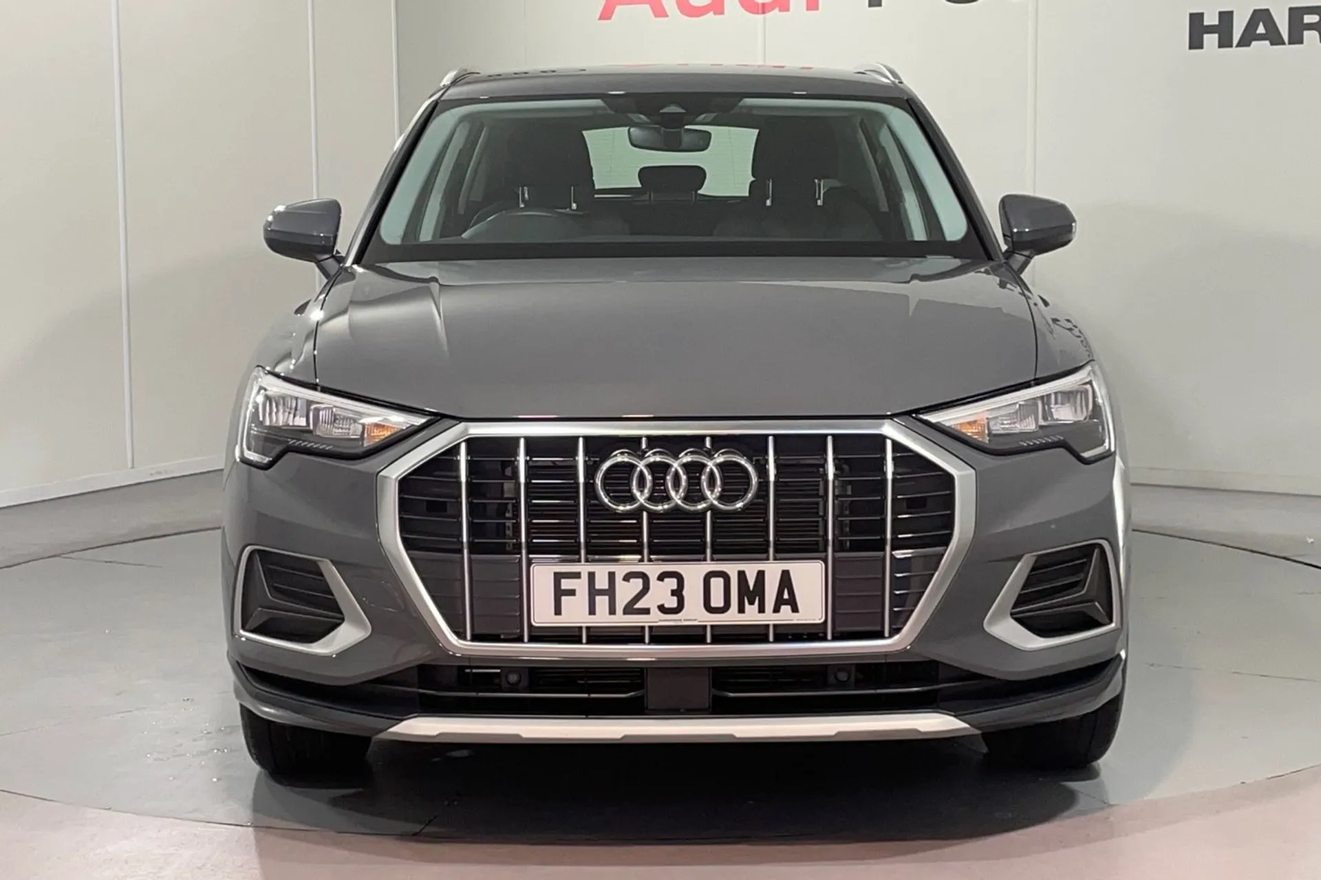 Audi Q3 thumbnail image number 6