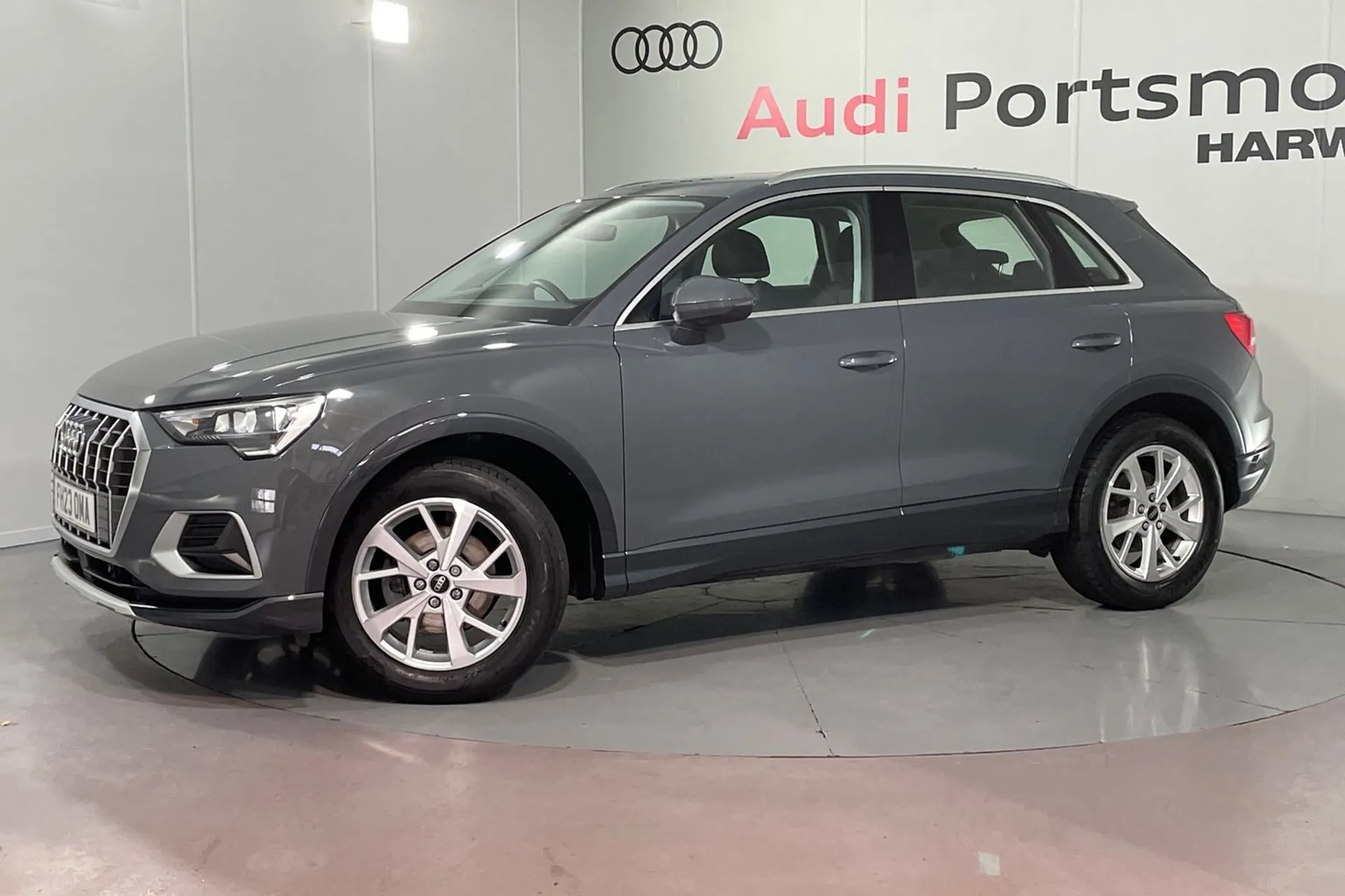 Audi Q3 thumbnail image number 5