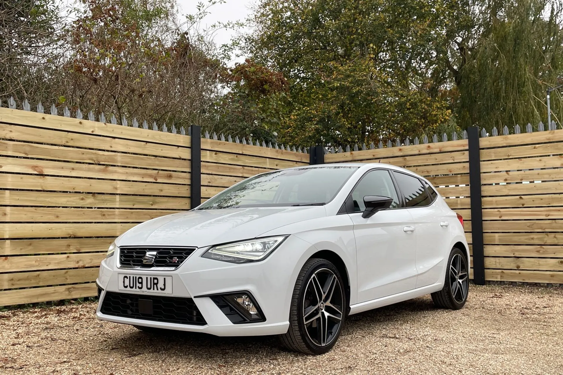 SEAT IBIZA thumbnail image number 10