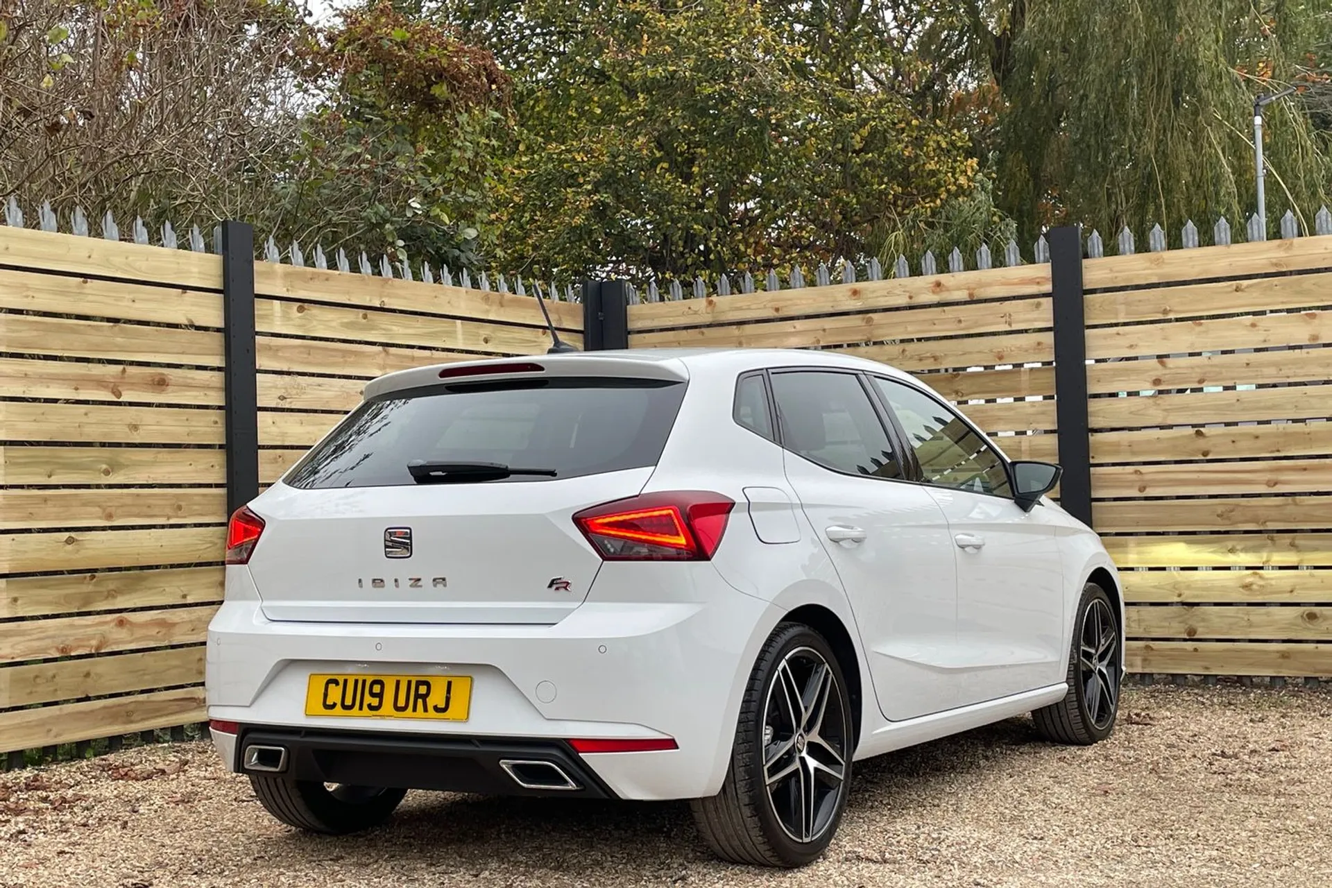 SEAT IBIZA thumbnail image number 6