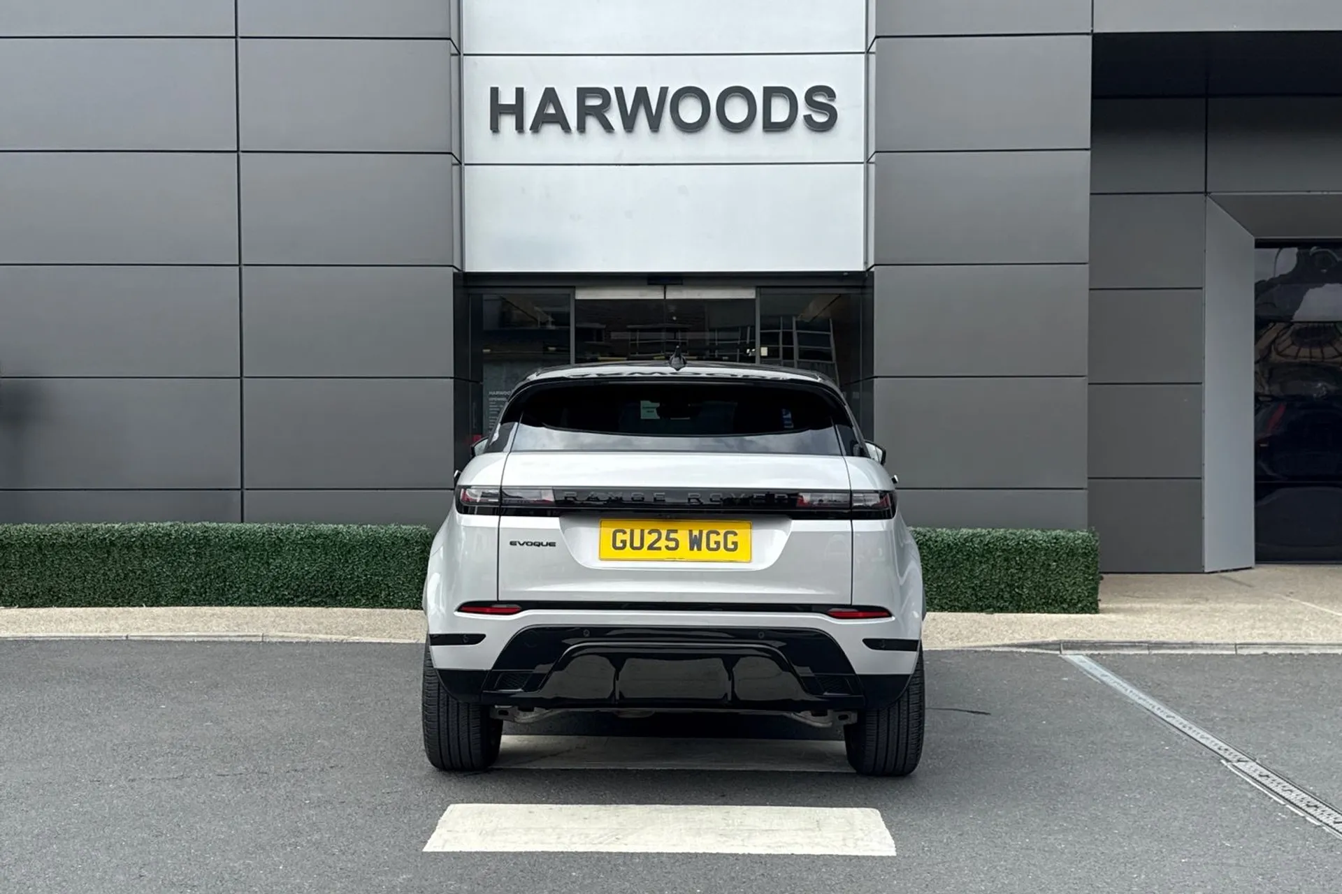 LAND ROVER RANGE ROVER EVOQUE thumbnail image number 10
