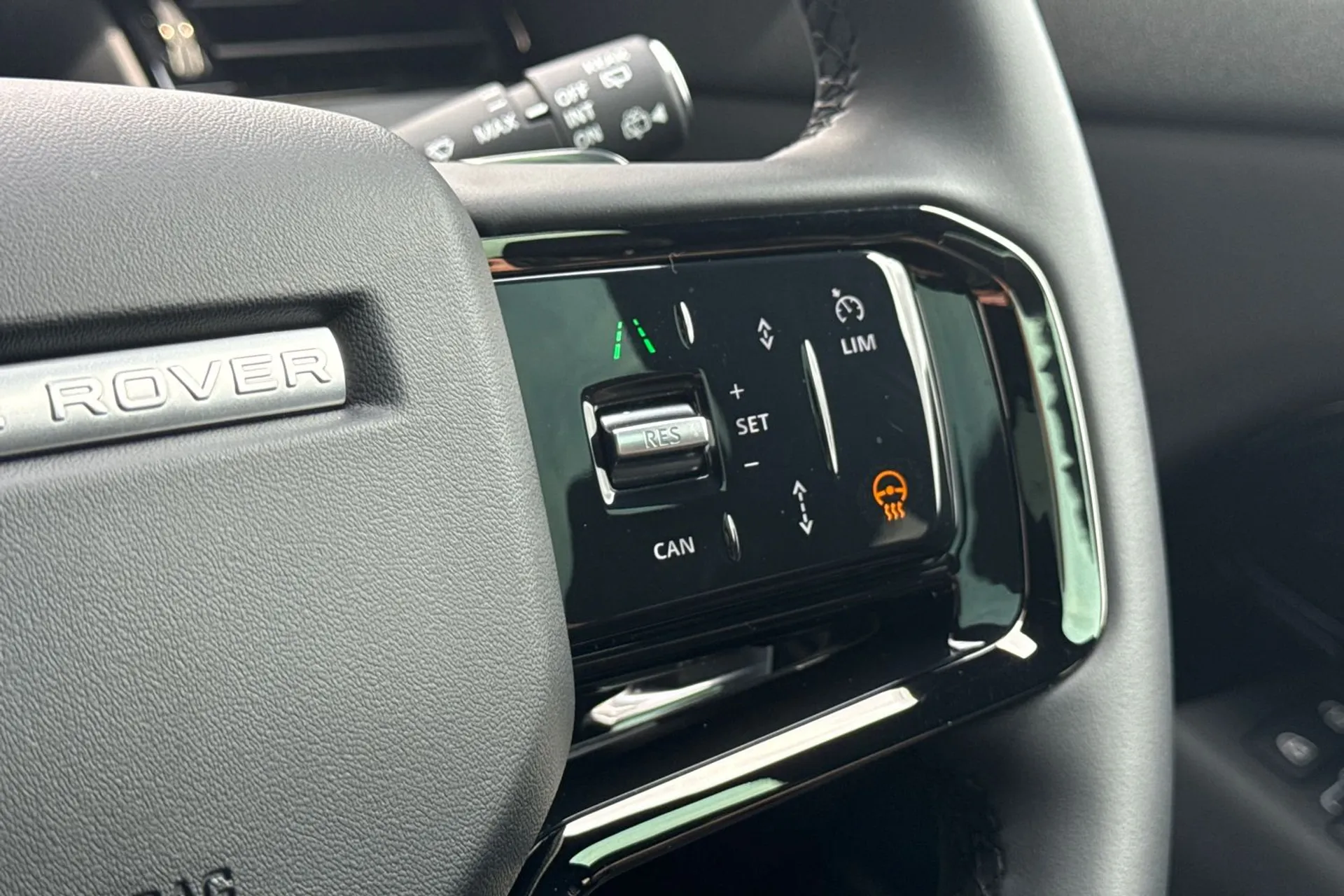 LAND ROVER RANGE ROVER EVOQUE thumbnail image number 50