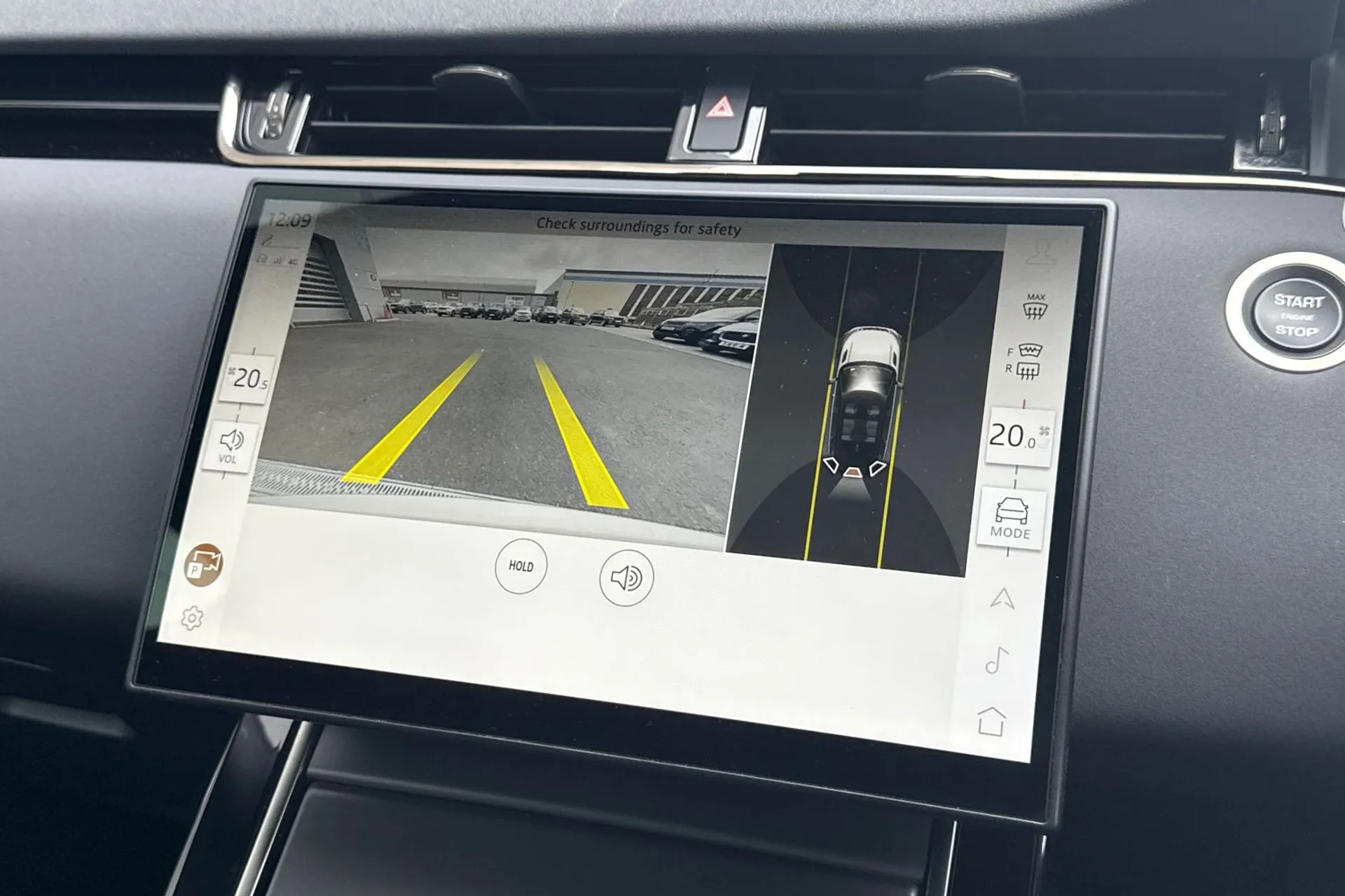 LAND ROVER RANGE ROVER EVOQUE thumbnail image number 4