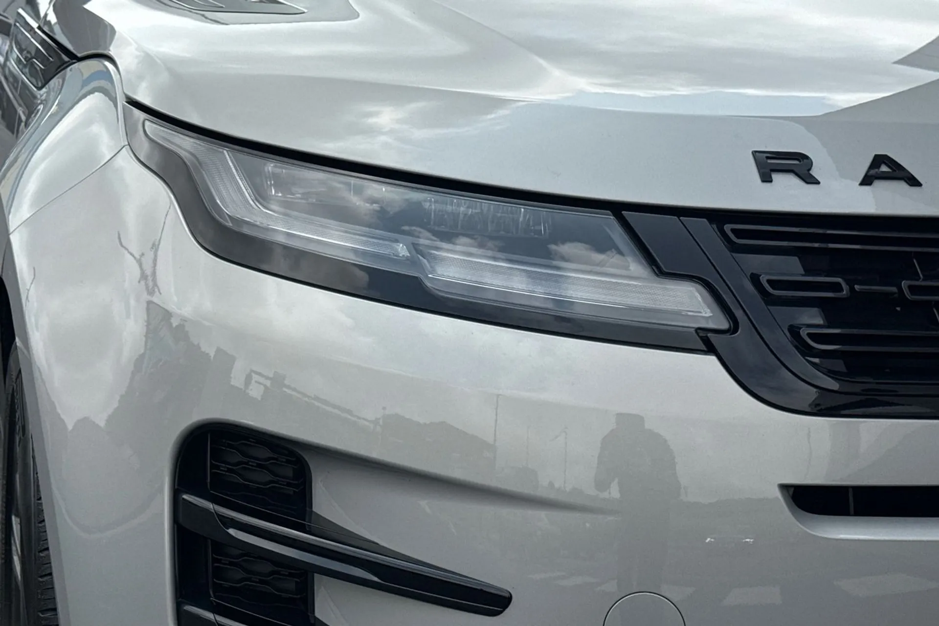 LAND ROVER RANGE ROVER EVOQUE thumbnail image number 20