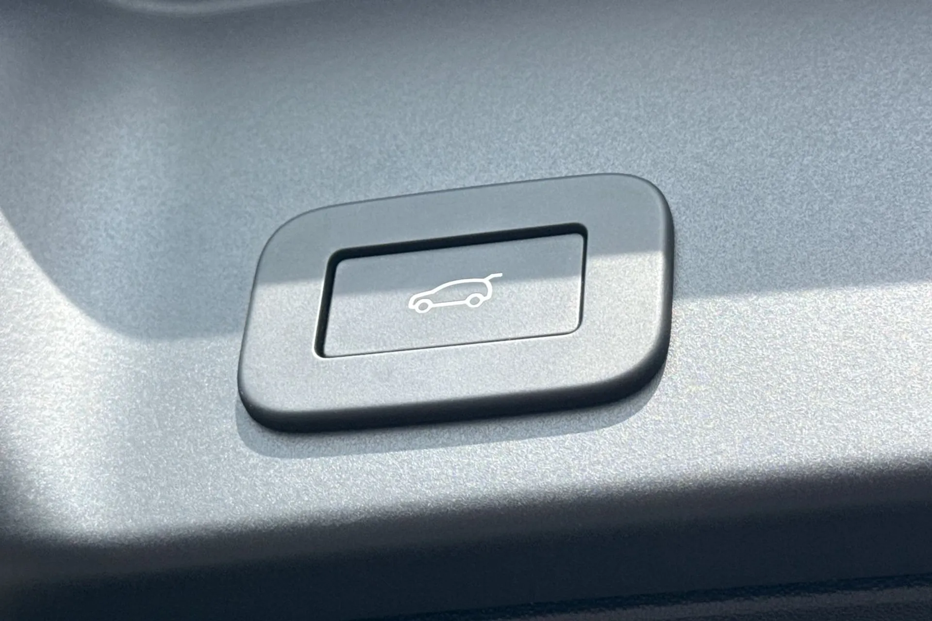 LAND ROVER RANGE ROVER EVOQUE thumbnail image number 35