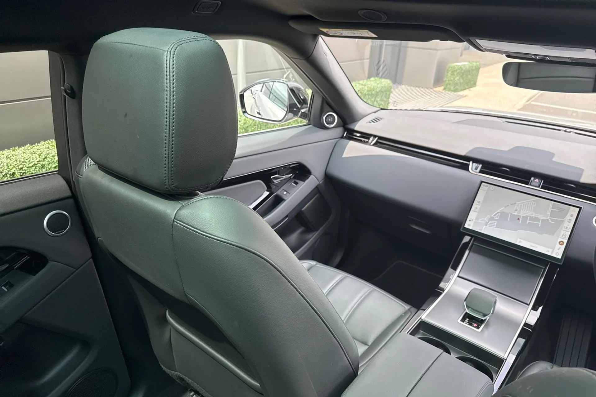 LAND ROVER RANGE ROVER EVOQUE thumbnail image number 43