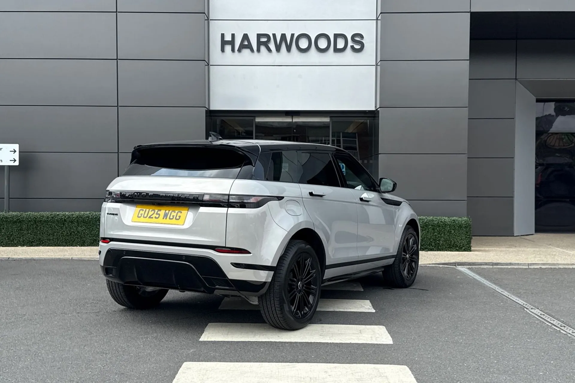 LAND ROVER RANGE ROVER EVOQUE thumbnail image number 6