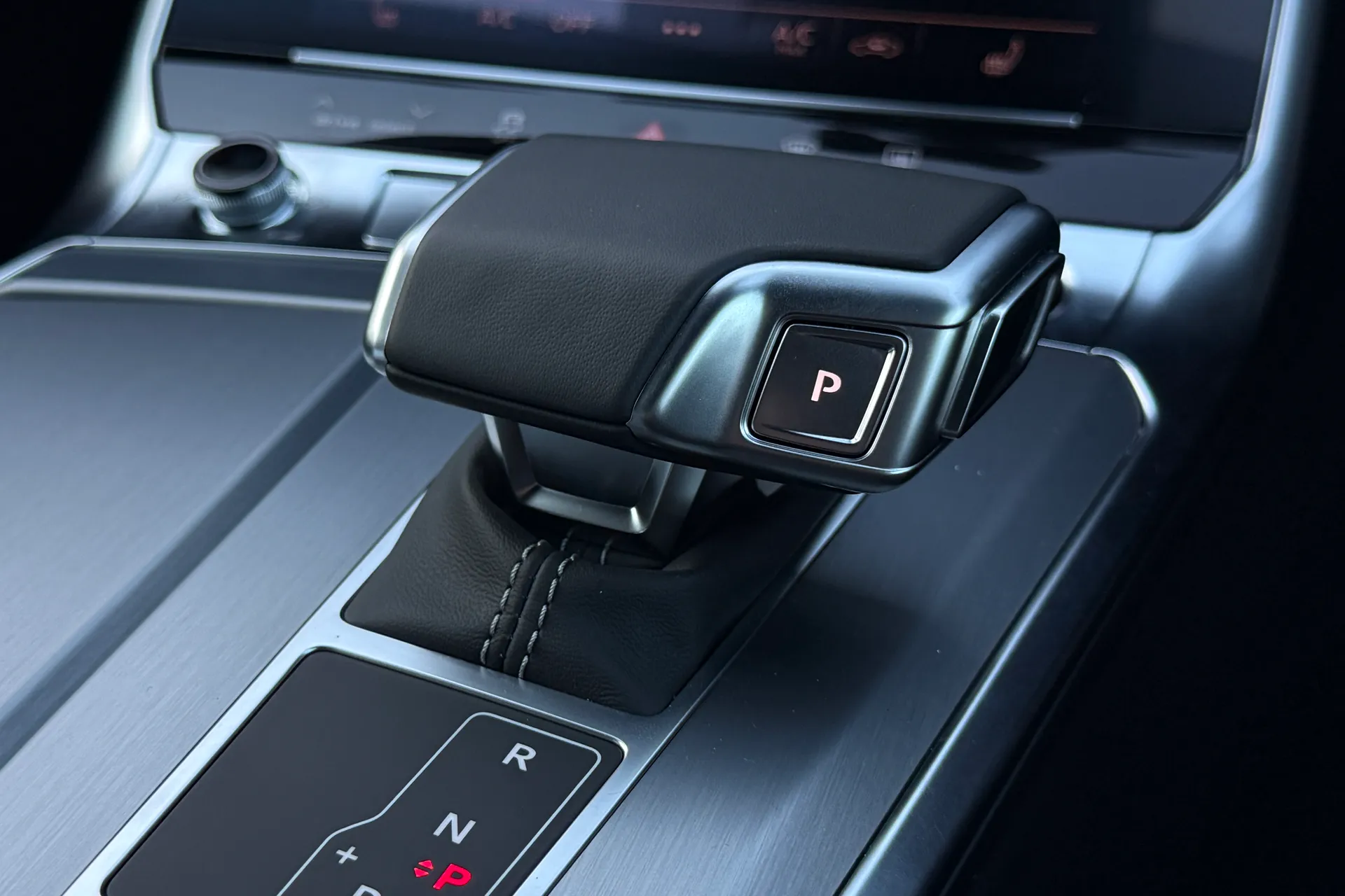 Audi A7 thumbnail image number 28