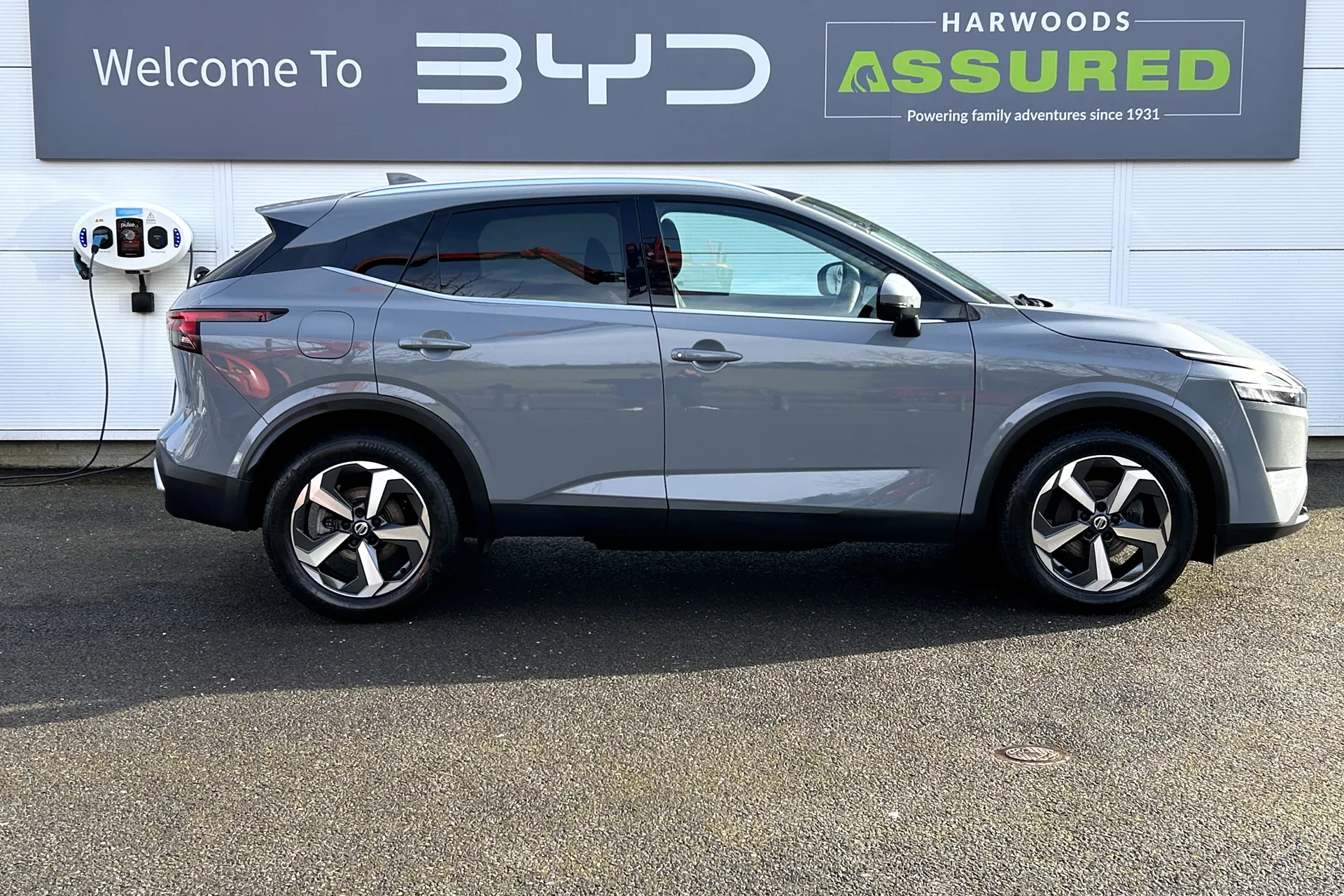 NISSAN QASHQAI thumbnail image number 2
