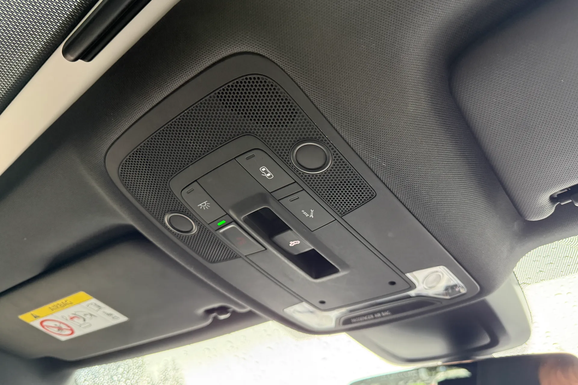 Audi A3 thumbnail image number 24