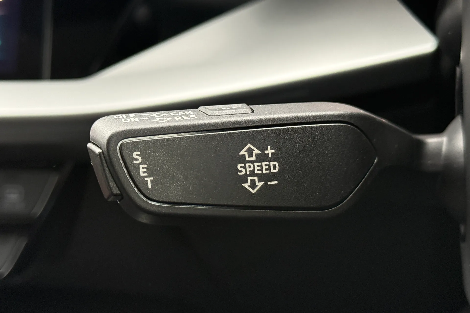 Audi A3 thumbnail image number 21