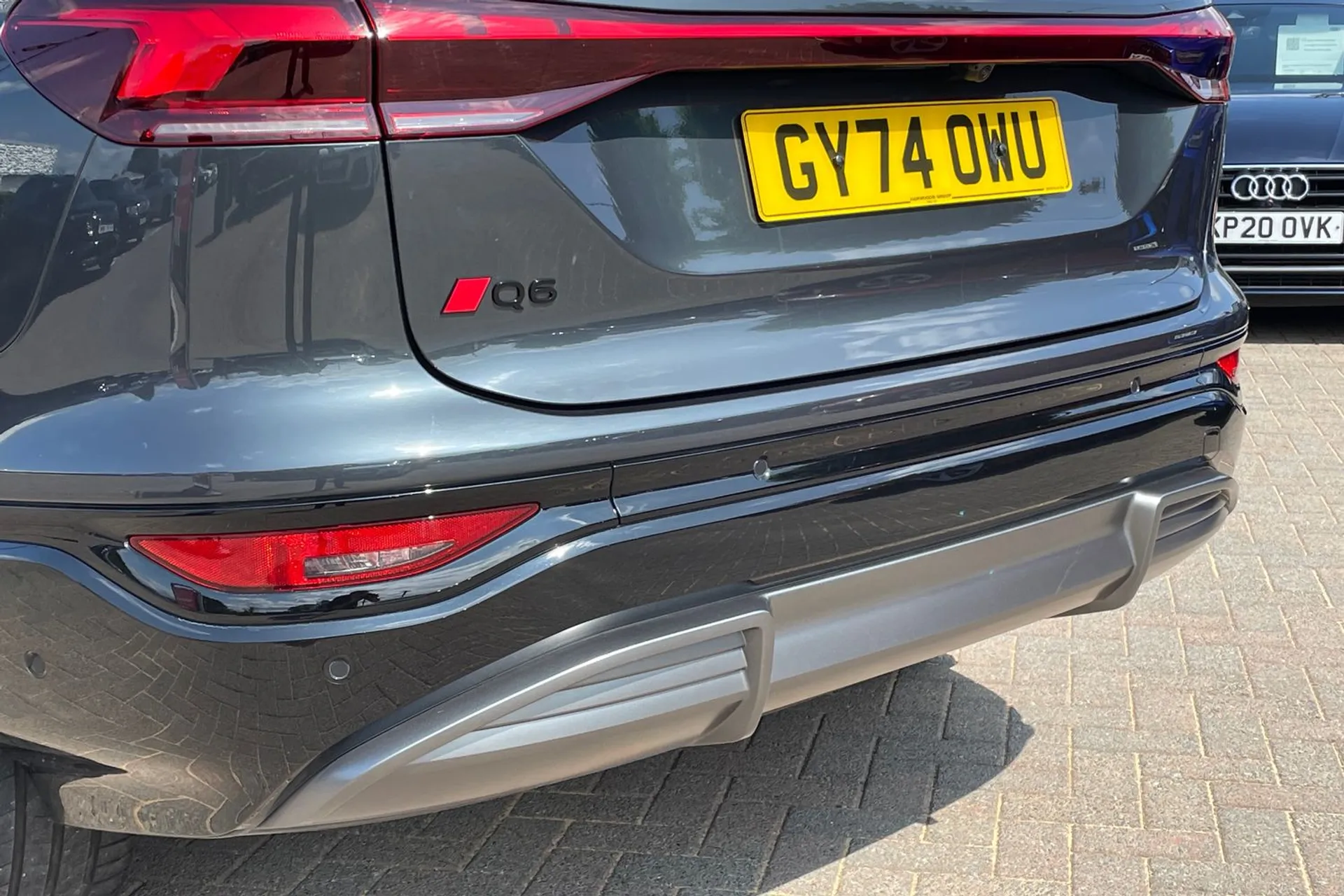 Audi Q6 thumbnail image number 44