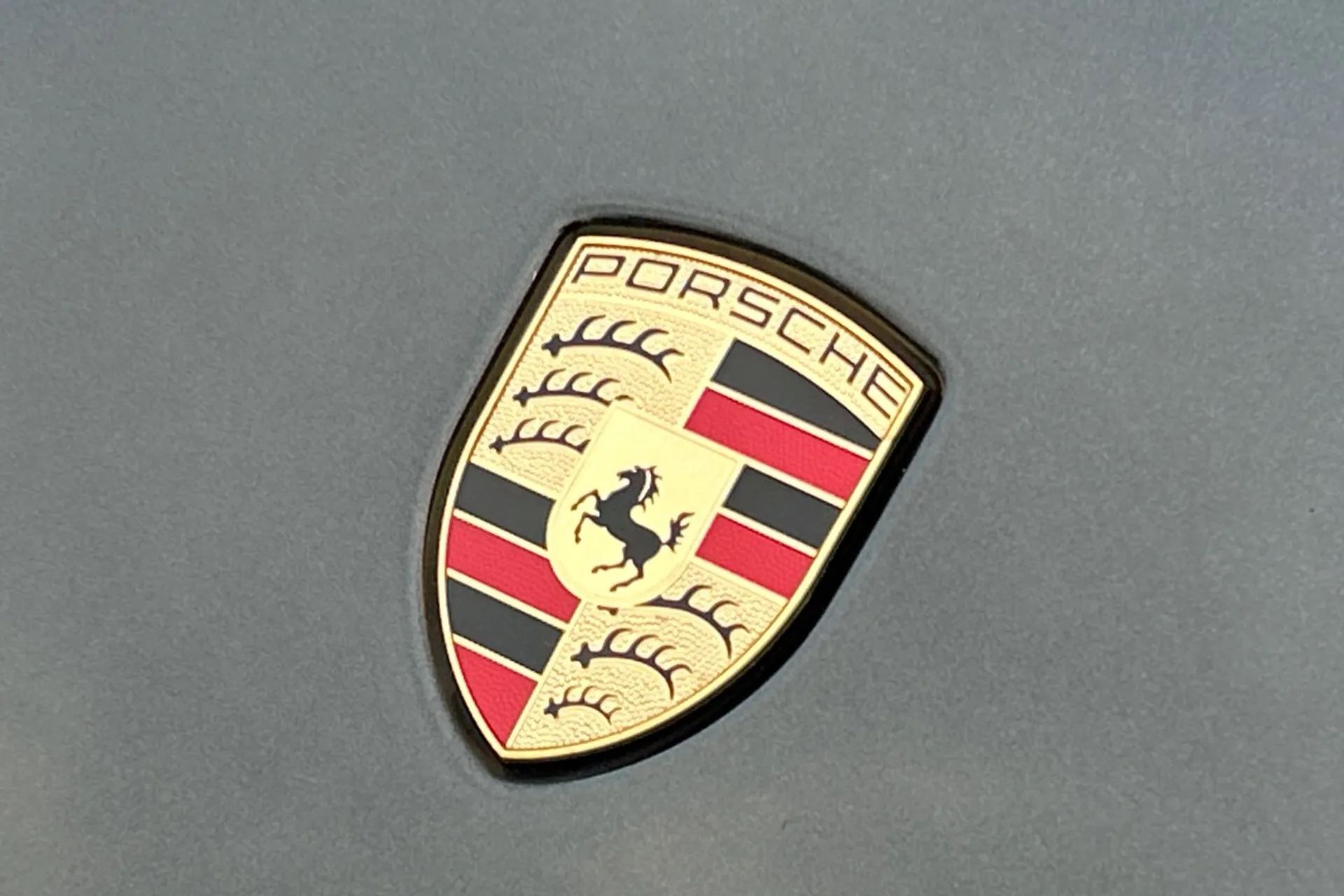 Porsche PANAMERA thumbnail image number 53