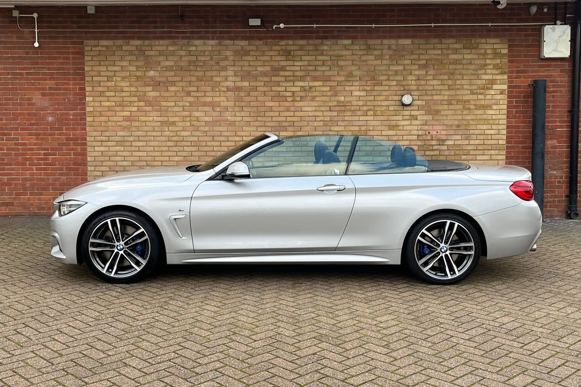 BMW 4 SERIES thumbnail image number 16