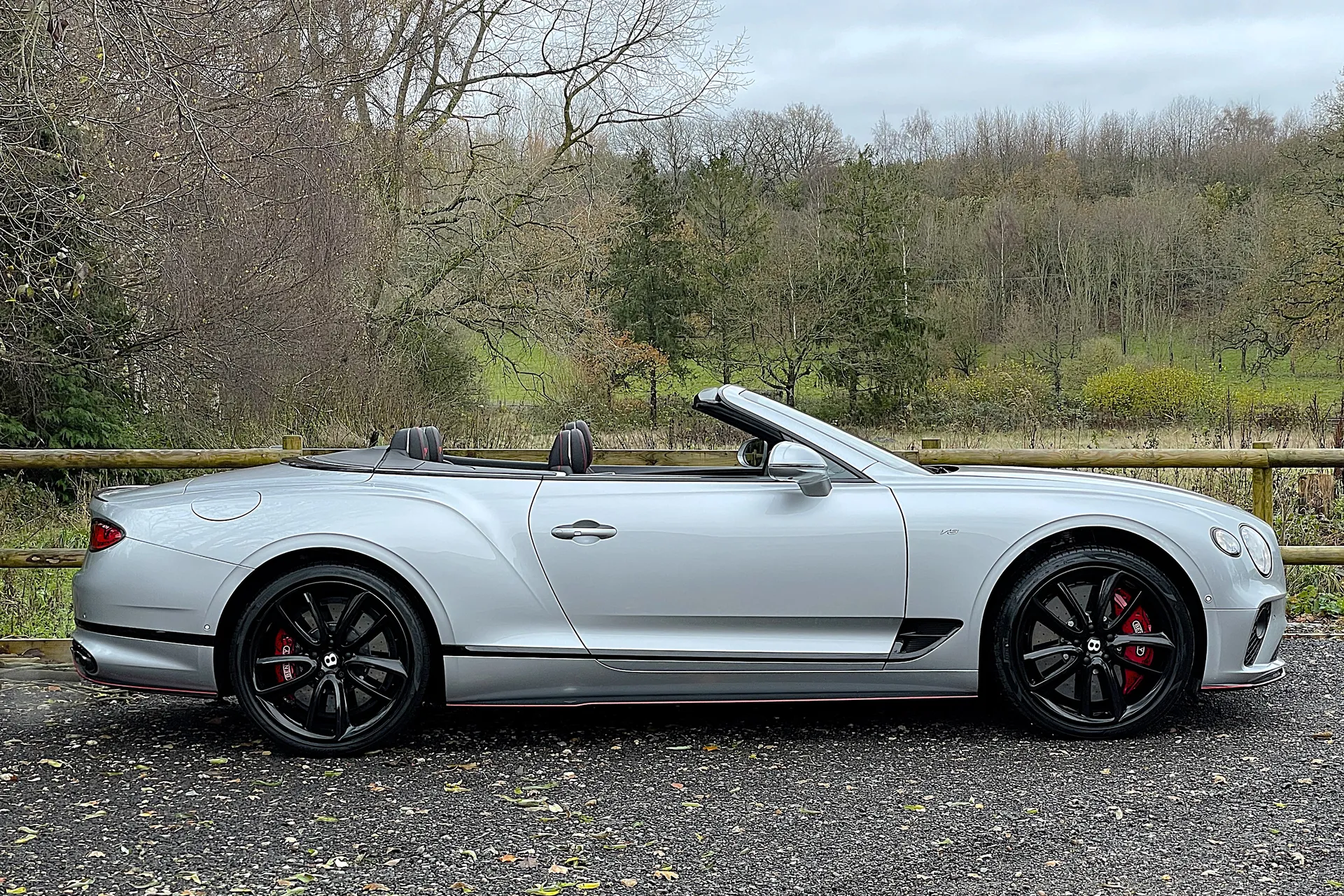 Bentley CONTINENTAL GTC thumbnail image number 2