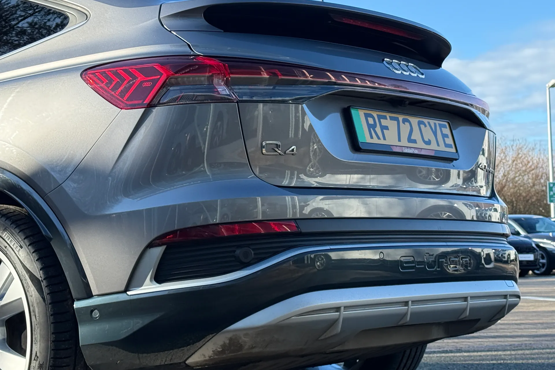 Audi Q4 thumbnail image number 27