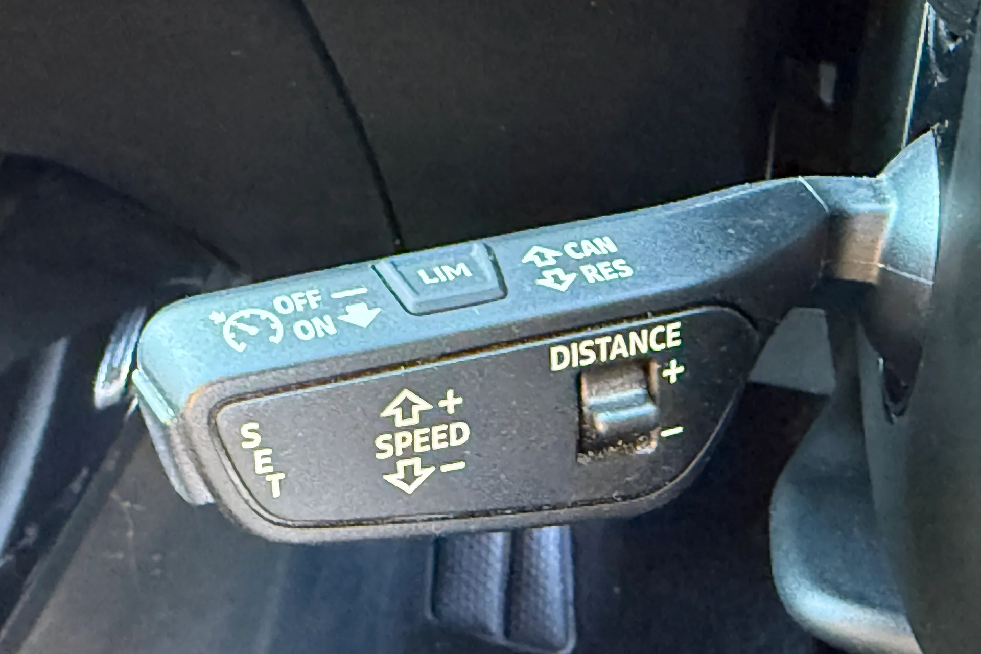 Audi Q4 thumbnail image number 48