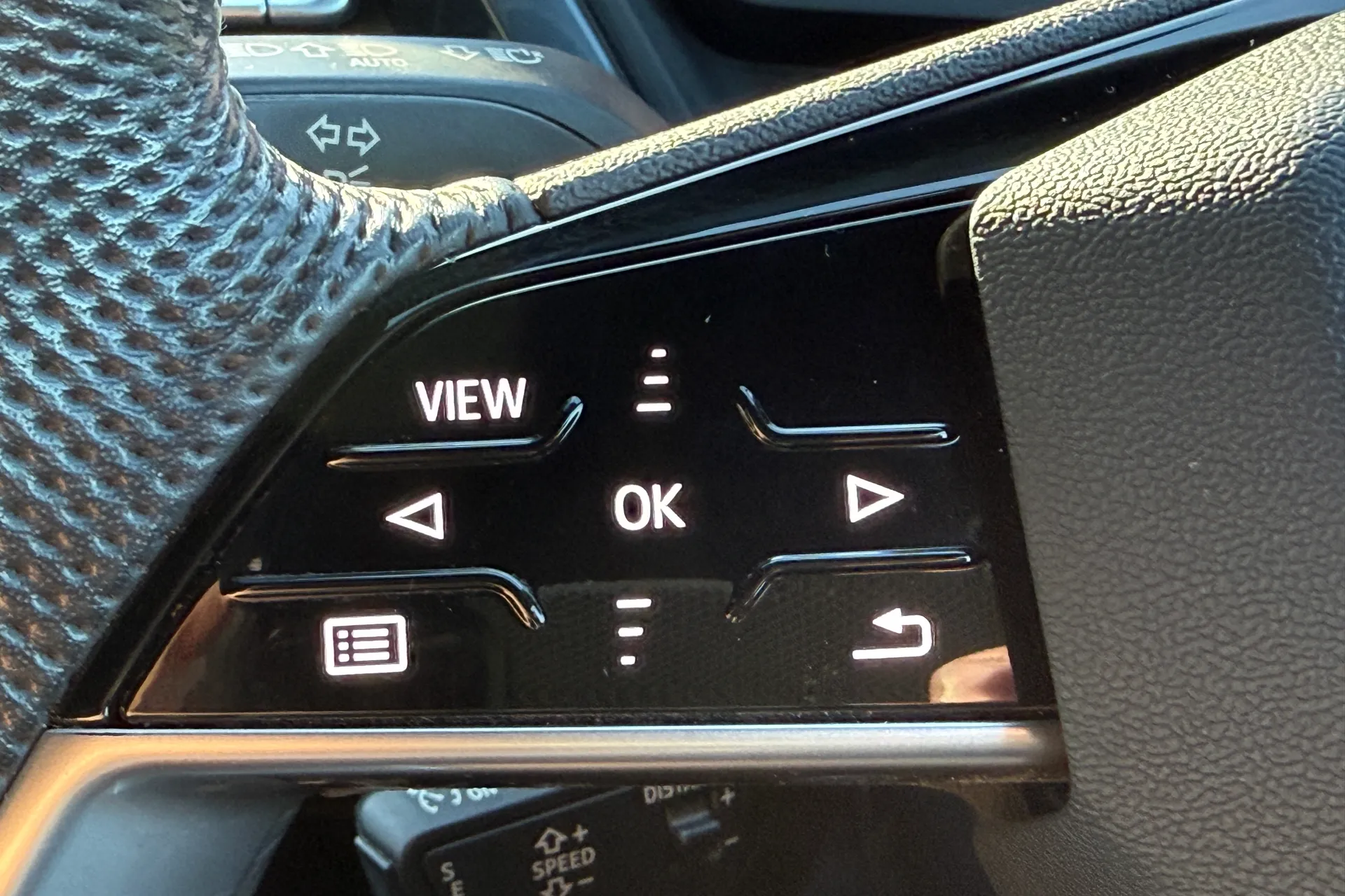 Audi Q4 thumbnail image number 52