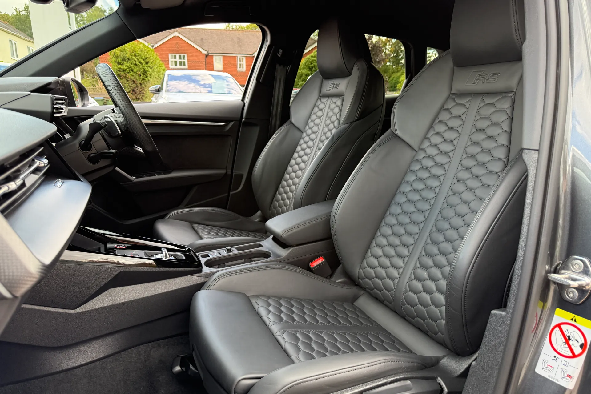 Audi RS3 thumbnail image number 31