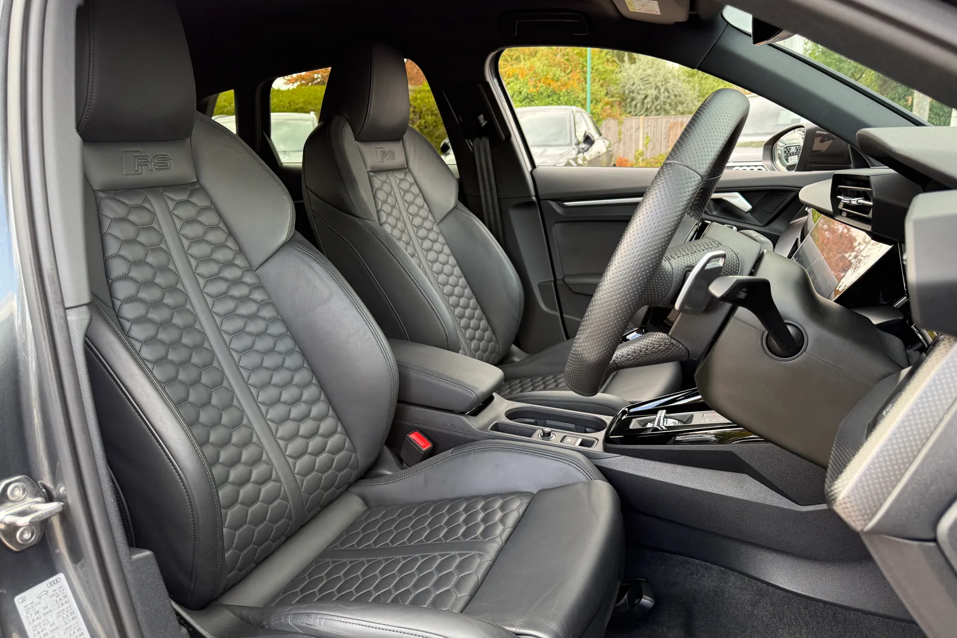 Audi RS3 thumbnail image number 28